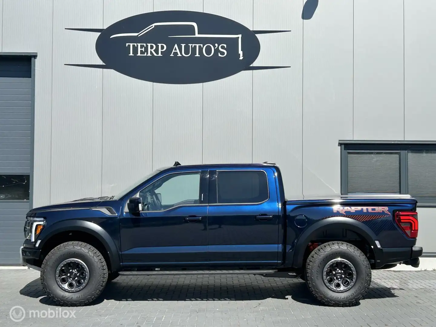 Ford USA Raptor 37 Performance Azul - 2