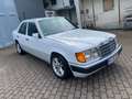 Mercedes-Benz E 230 E124 Blanc - thumbnail 3