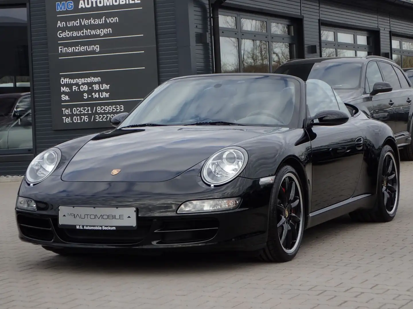 Porsche 911 997 Carrera S Cabriolet - SPORTABGAS / BOSE Noir - 2