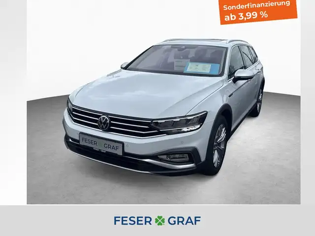 Volkswagen Passat Alltrack 2.0 TDI 4MOTION DSG AHK PANO