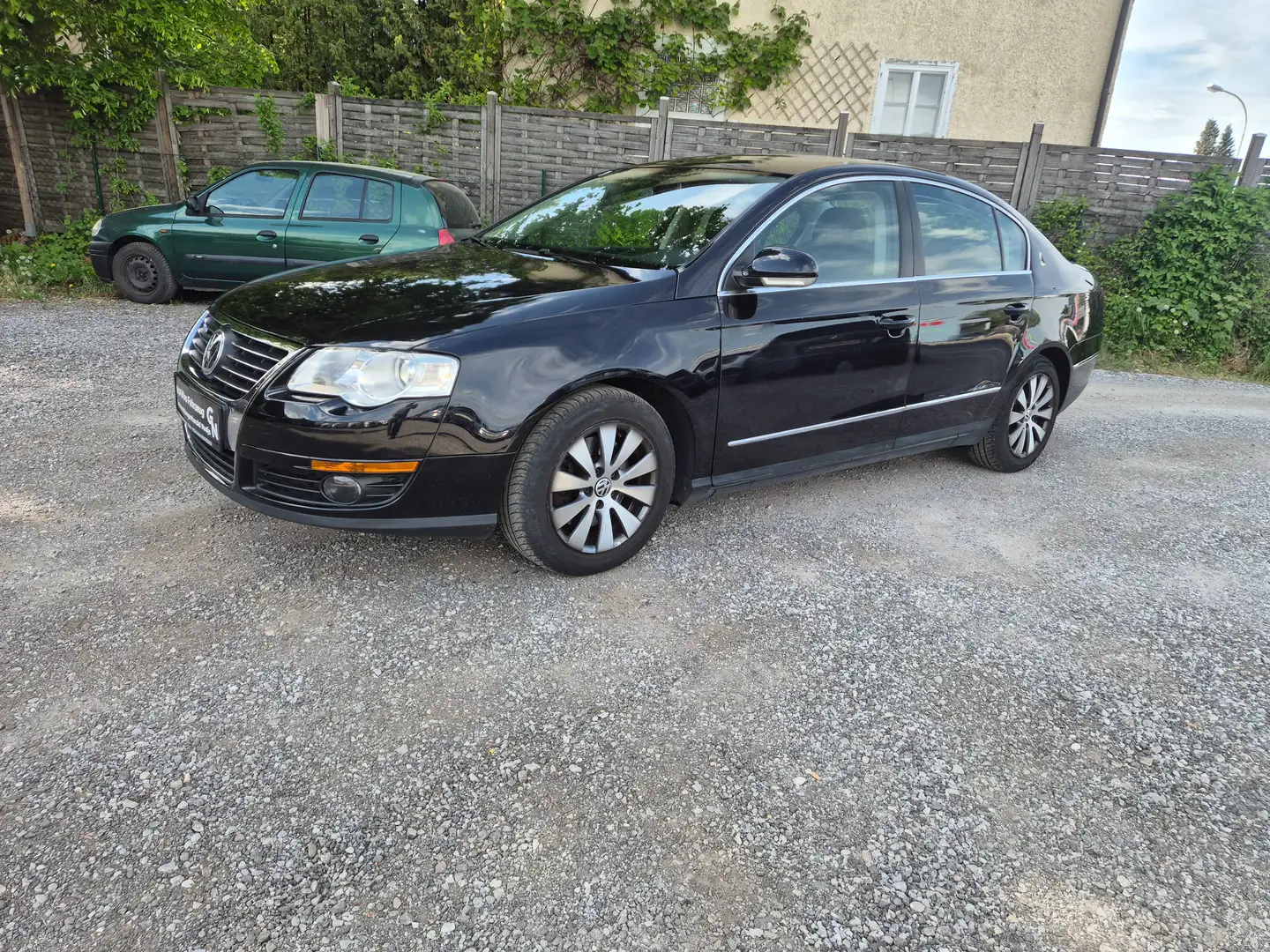 Volkswagen Passat BlueMotion 1.9 TDI Schwarz - 1
