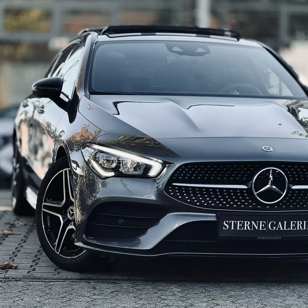 Mercedes-Benz CLA 250 AMG-LINE/4M/PANO/DISTRO+/ Grau - 1