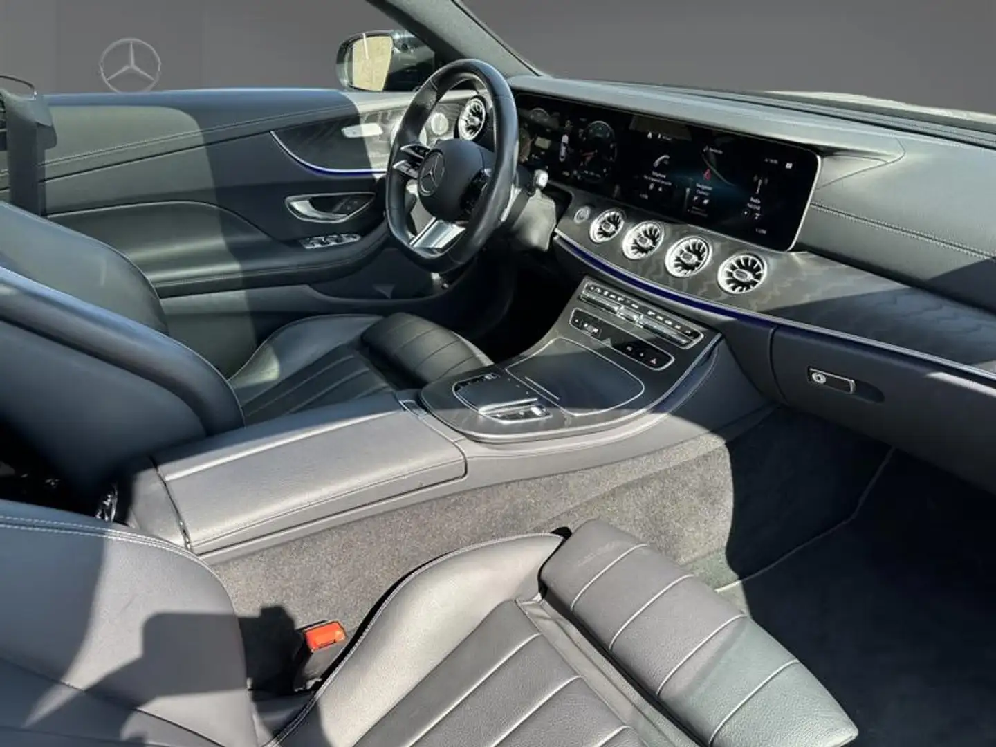 Mercedes-Benz E 200 Coupé Pack AMG Gris - 2