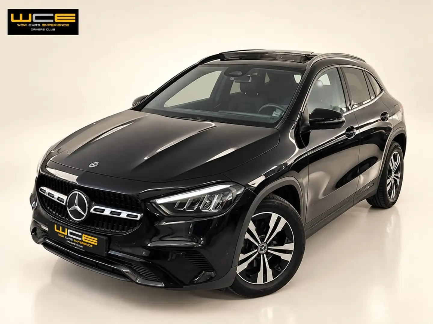 Mercedes-Benz GLA 200 D Negro - 1