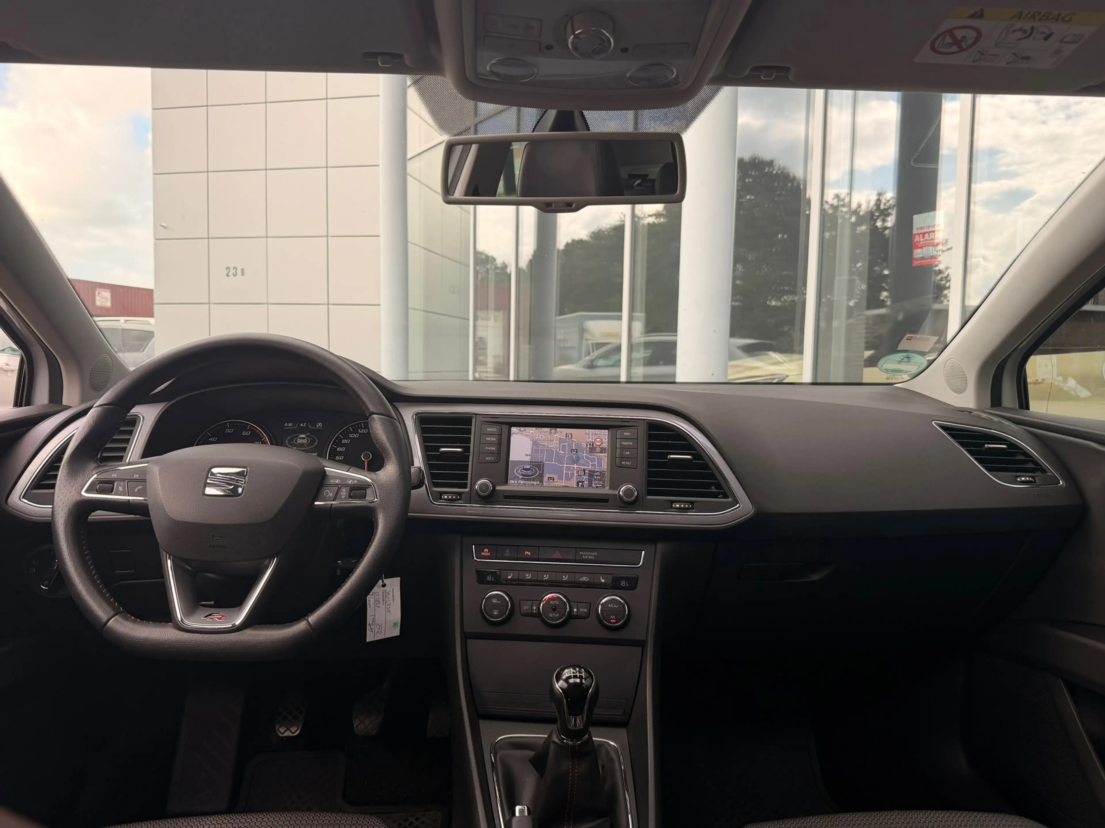 SEAT Leon 1.4 TSI FR|Pano|stoelvewarm|LED|PDC — photo 3