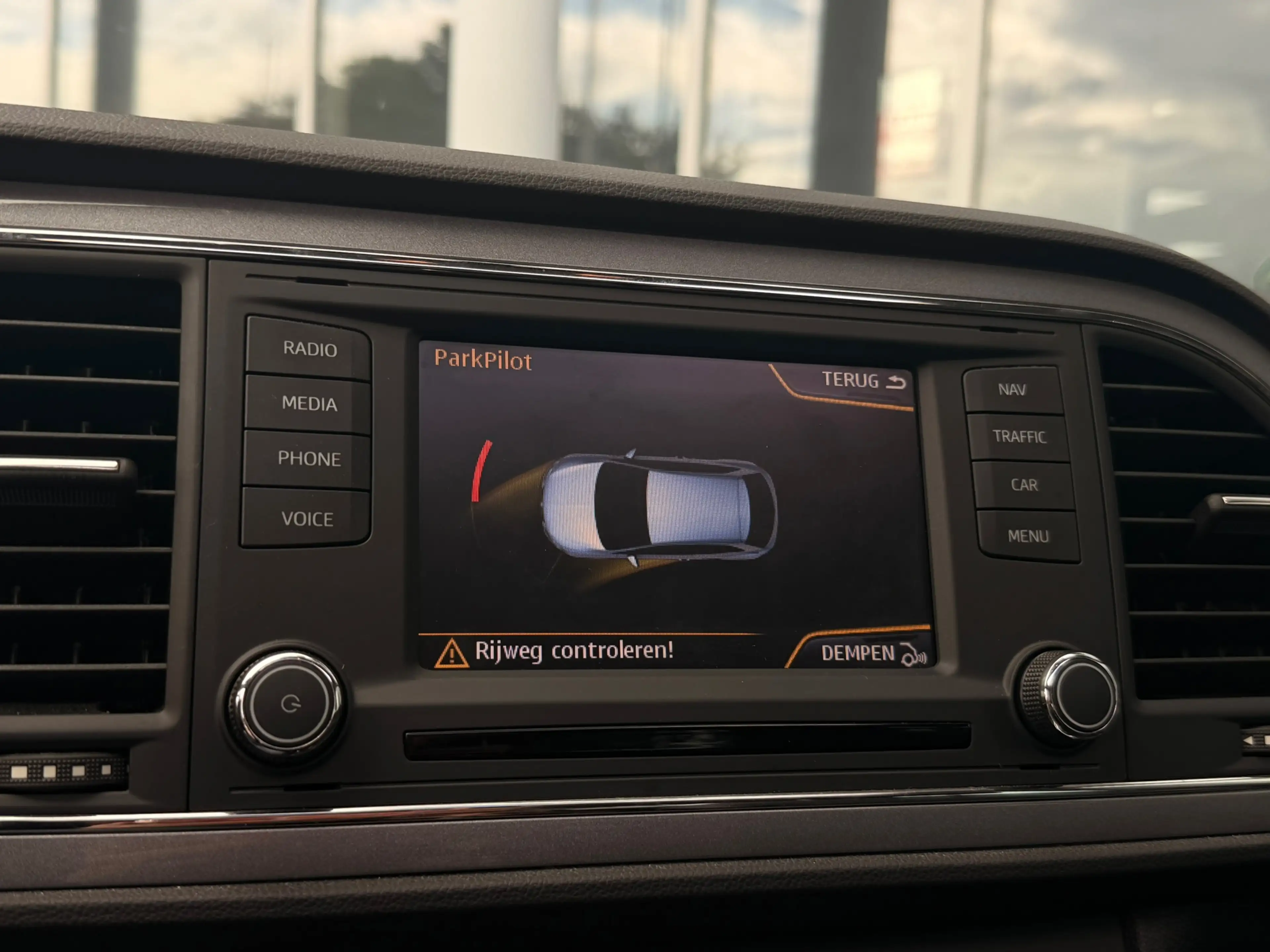 SEAT Leon 1.4 TSI FR|Pano|stoelvewarm|LED|PDC — photo 14