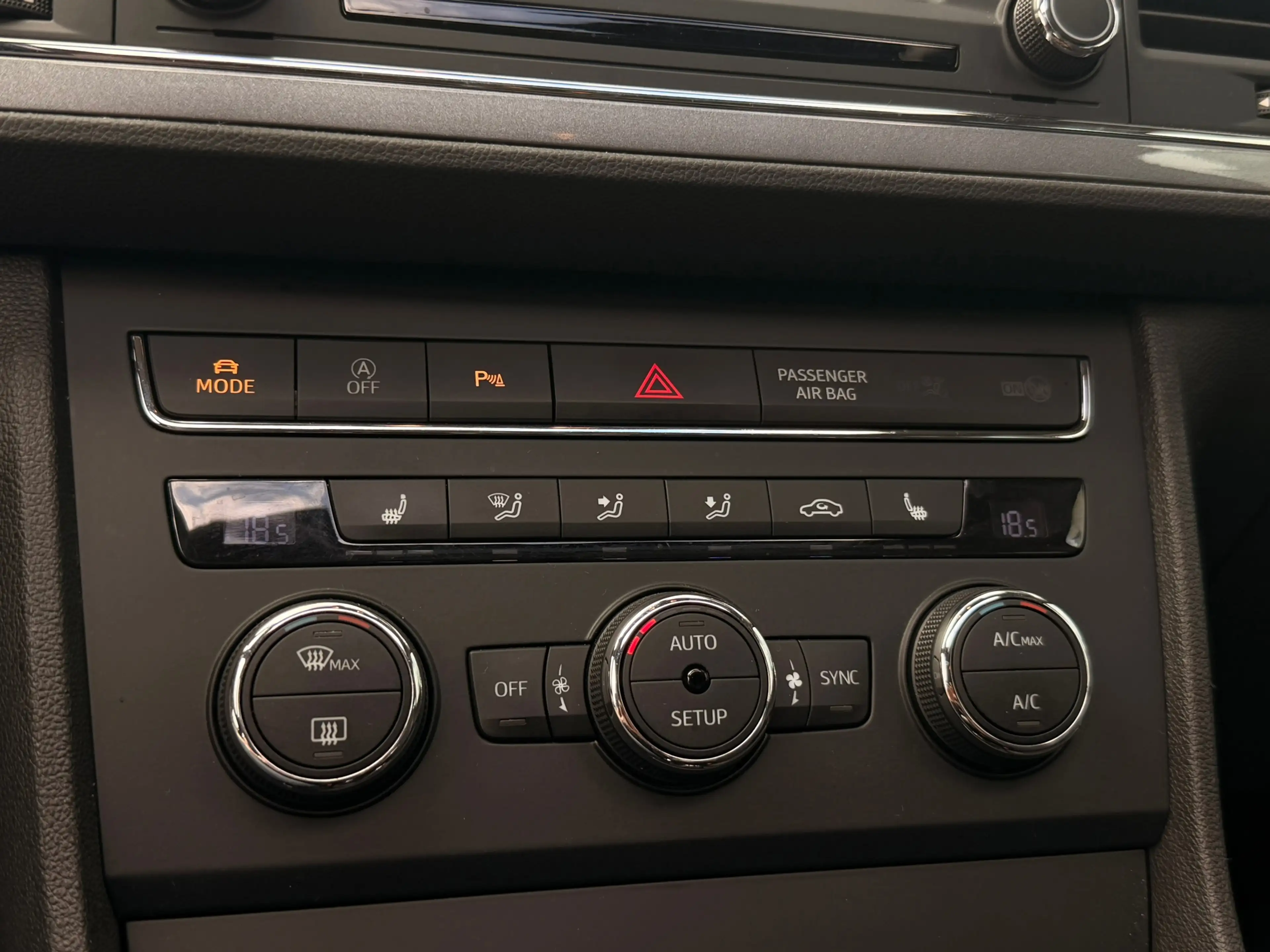 SEAT Leon 1.4 TSI FR|Pano|stoelvewarm|LED|PDC — photo 22