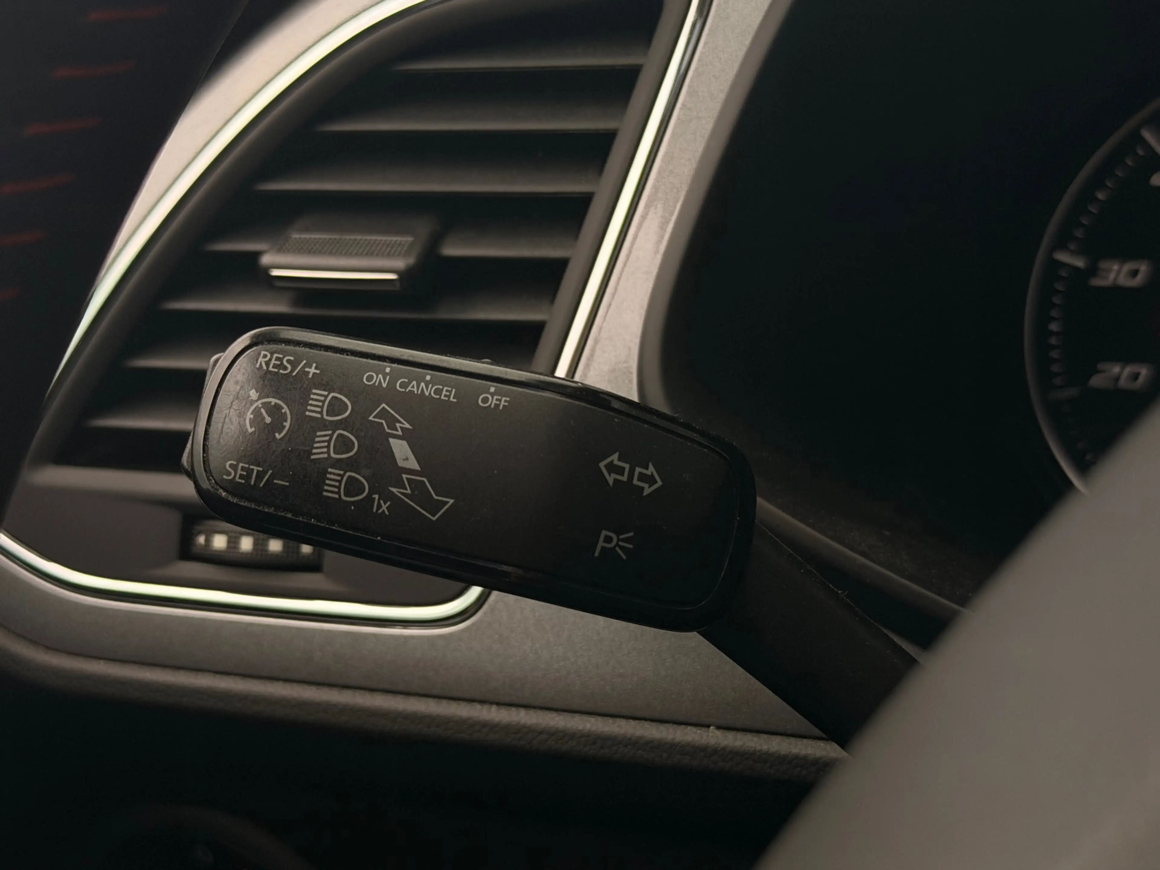 SEAT Leon 1.4 TSI FR|Pano|stoelvewarm|LED|PDC — photo 19
