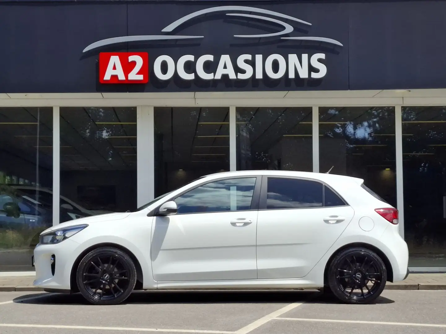 Kia Rio 1.2 4 Cilinder 17 Inch/Bluetooth/Clima/LED/PDC/Sto Wit - 2