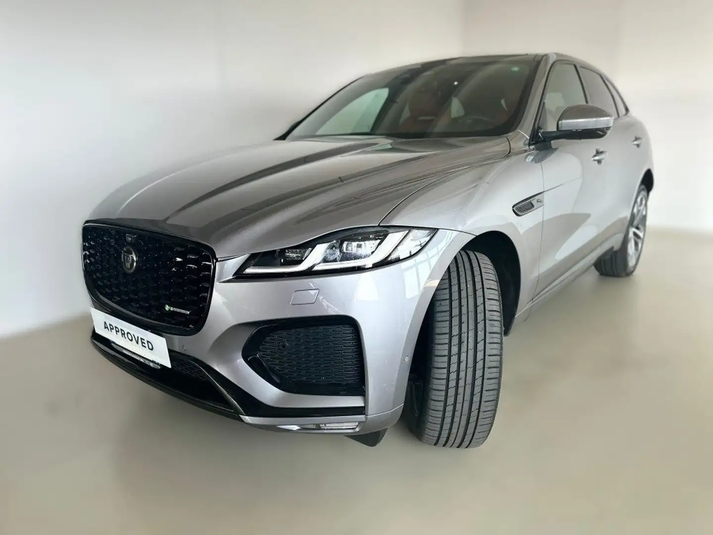 Jaguar F-Pace 2.0 D 204 CV AWD aut. R-Dynamic HSE *IVA ESPOSTA* Grigio - 1