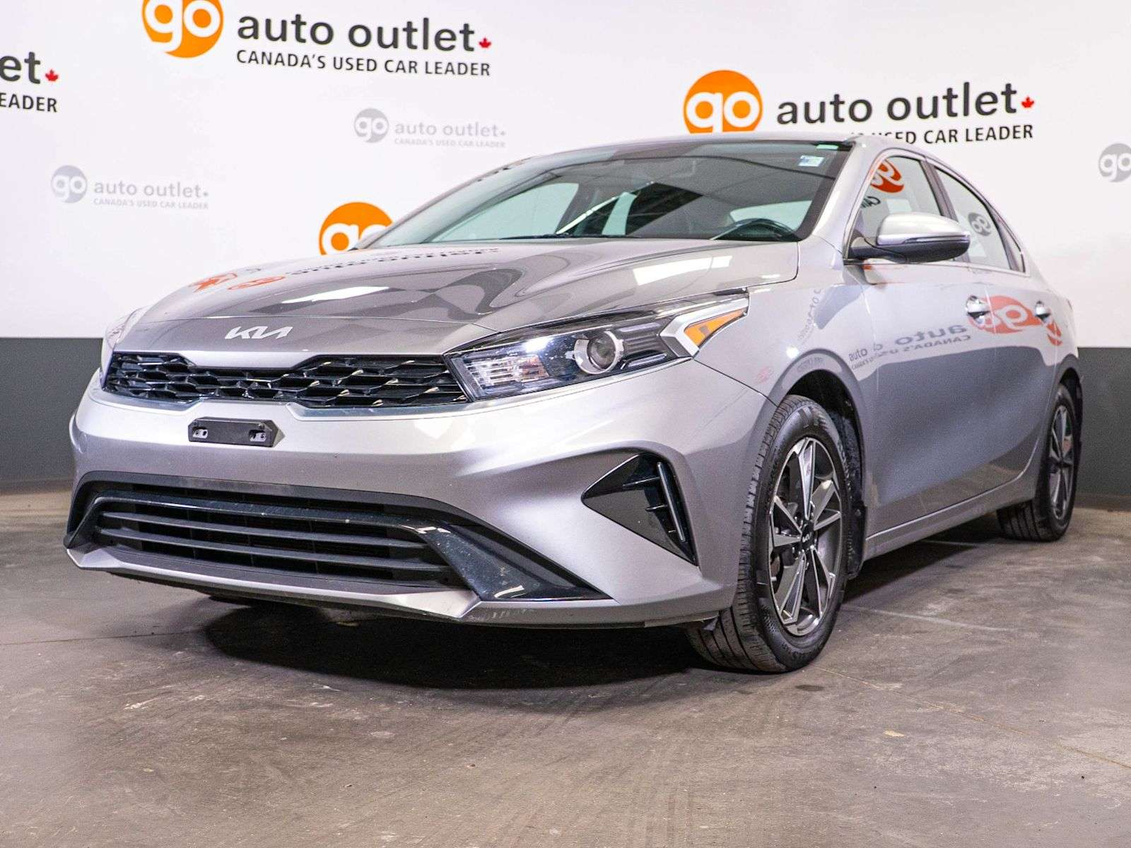 2024 Kia Forte EX *HEATED SEATS, TOUCHSCREEN CONSOLE, CARPLAY*