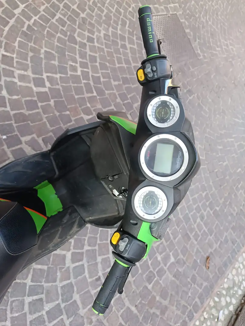 Malaguti F 12 50 R LC Grün - 2