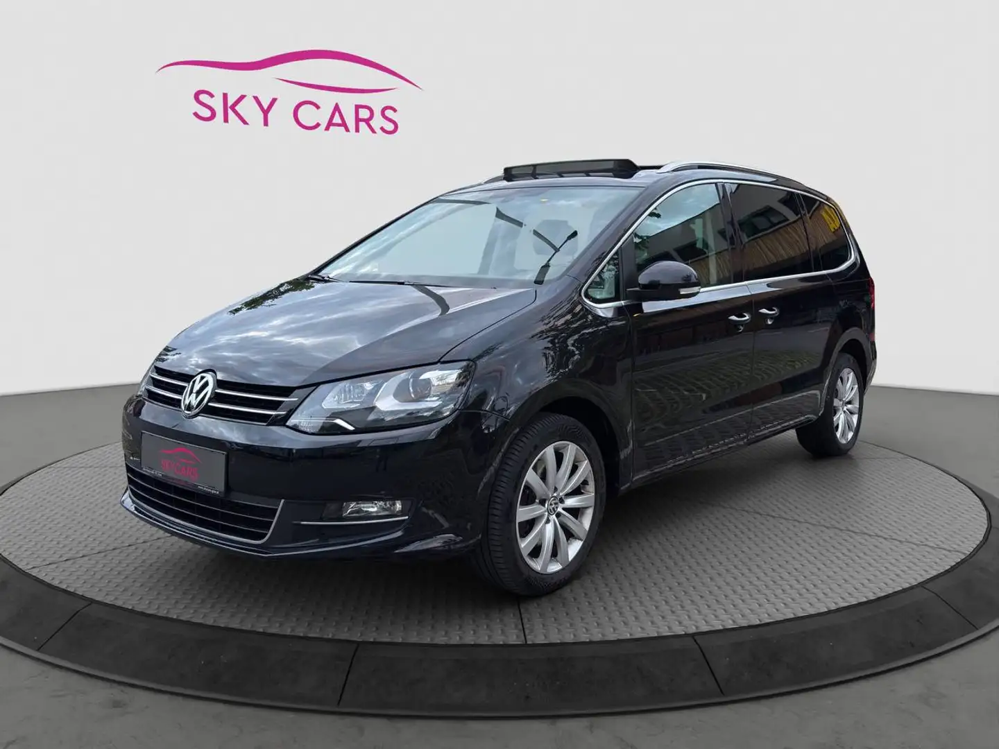 Volkswagen Sharan Sky BMT 2.0 TDI | 7-Sitzer | DSG | PANO | BI-XENON | STANDHEIZUNG | NAVI | PDC | AHK | ALCANTARA | TEMPOMAT Schwarz - 1