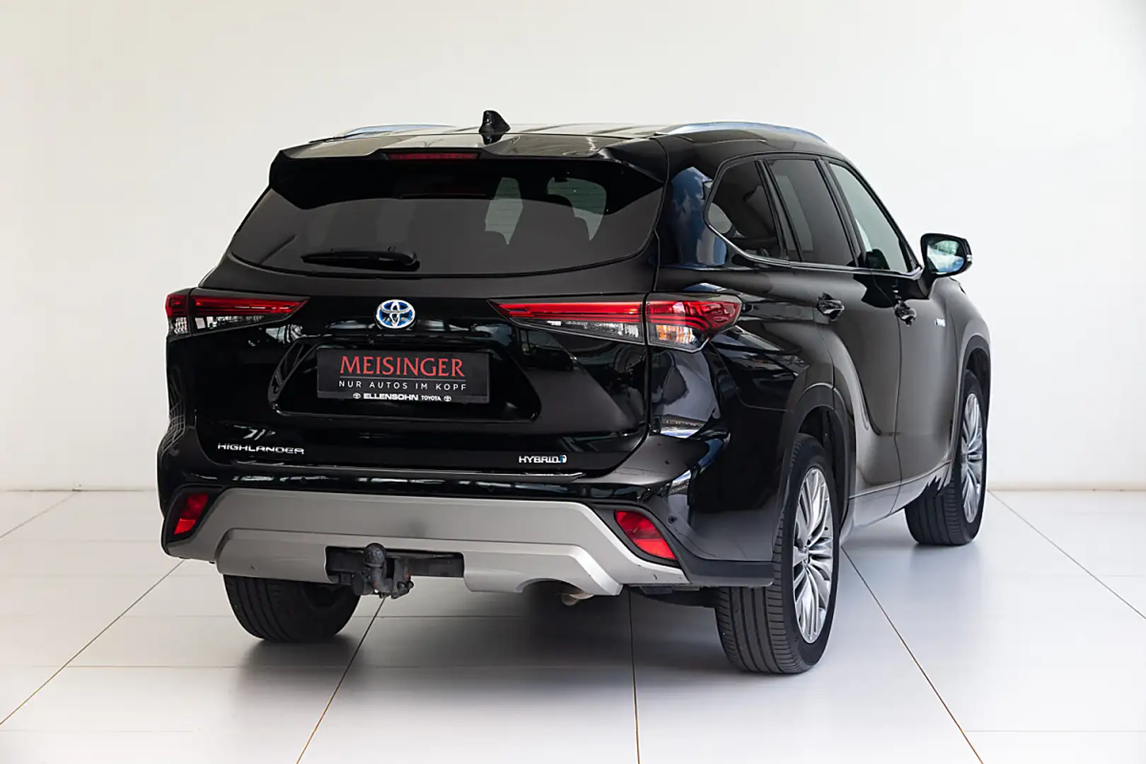 Toyota Highlander 2.5 Hybrid Style Schwarz - 2