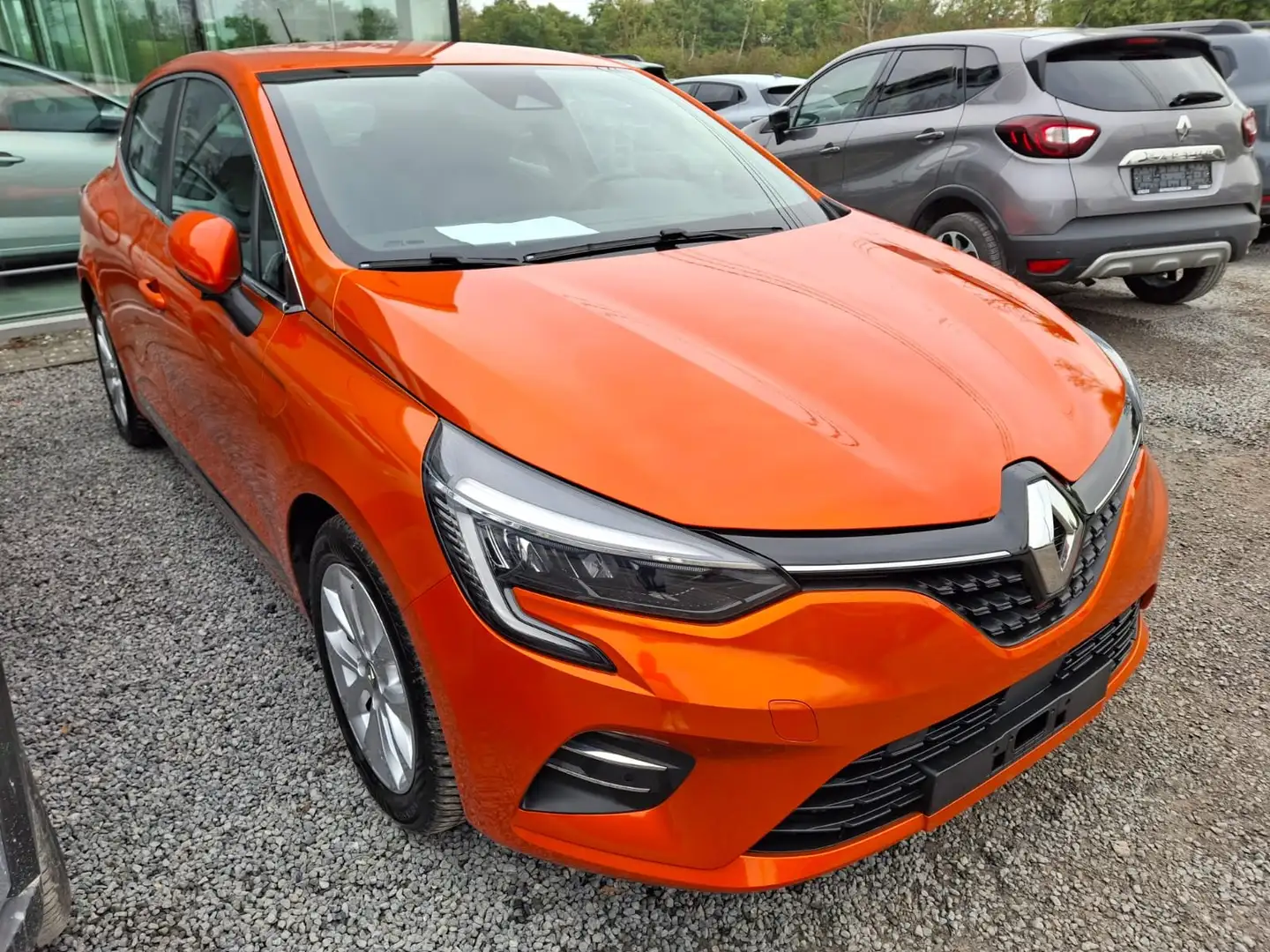 Renault Clio Clio 1.5 Blue dCi Intens Orange - 1