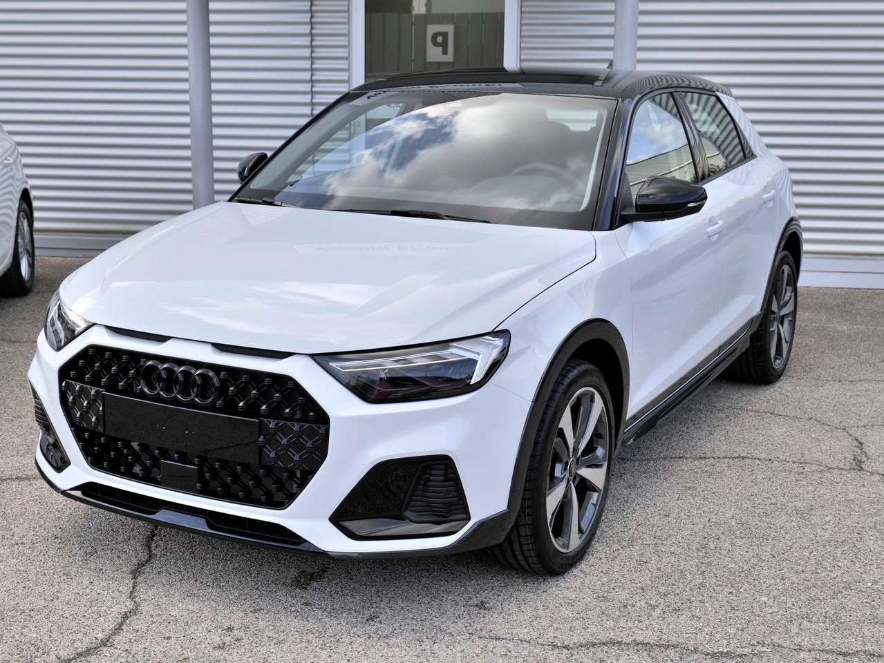 Audi A1 Allstreet 1.0 (30) Tfsi 116cv S-tr. Ident. Contr.