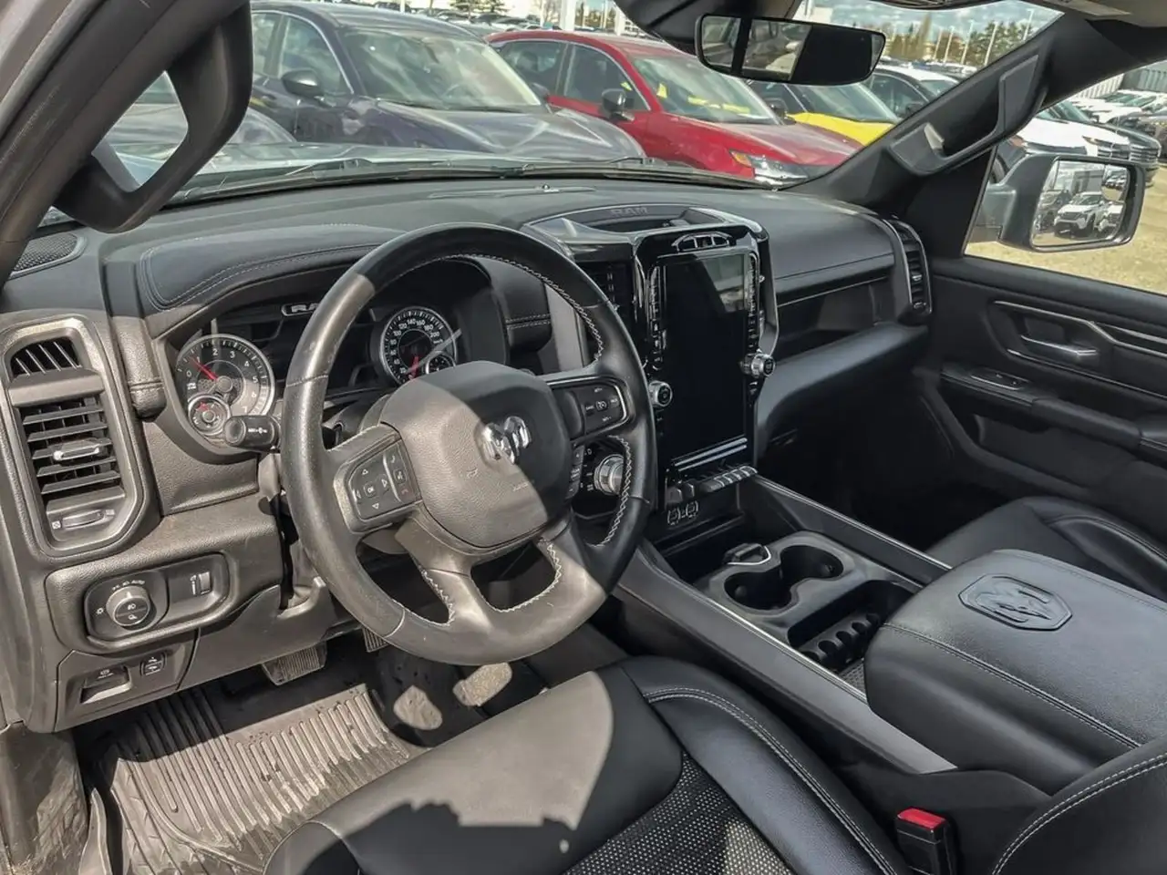 RAM 1500 снимка RAM 1500