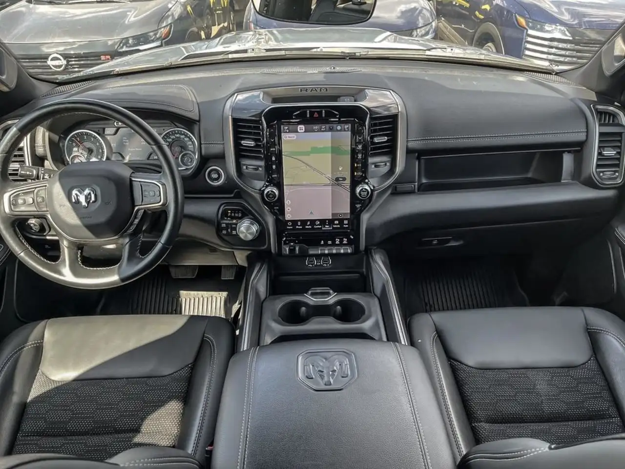 RAM 1500 снимка RAM 1500