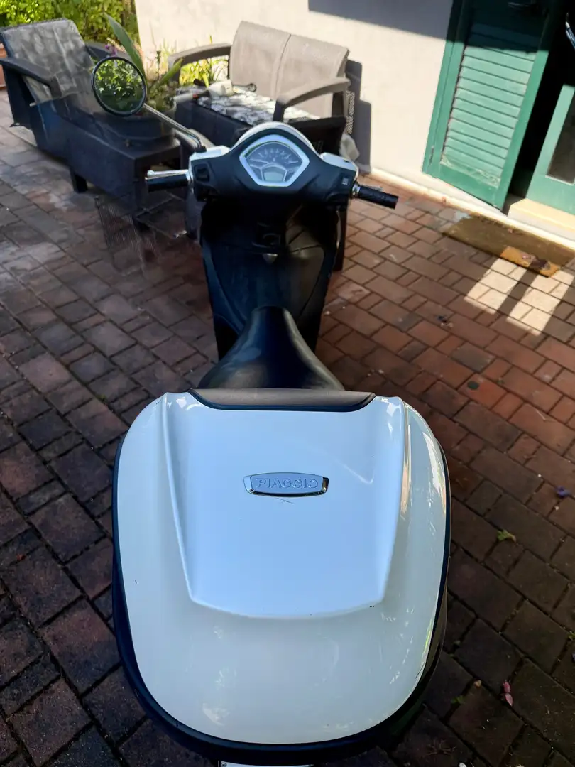 Piaggio Liberty 125 Bianco - 2