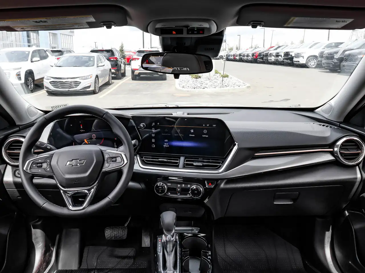 Chevrolet Trax снимка Chevrolet Trax