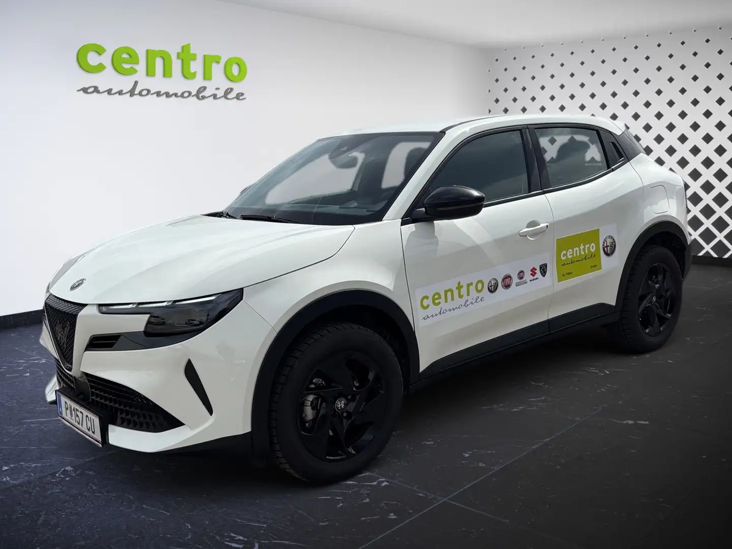 Alfa Romeo Junior Ibrida 1.2 MHEV 136 Weiß - 2