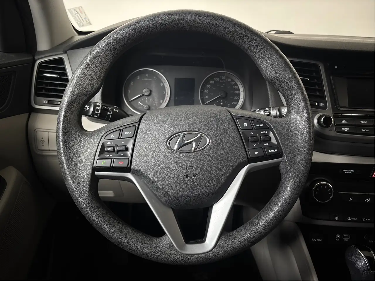 Hyundai TUCSON снимка Hyundai TUCSON