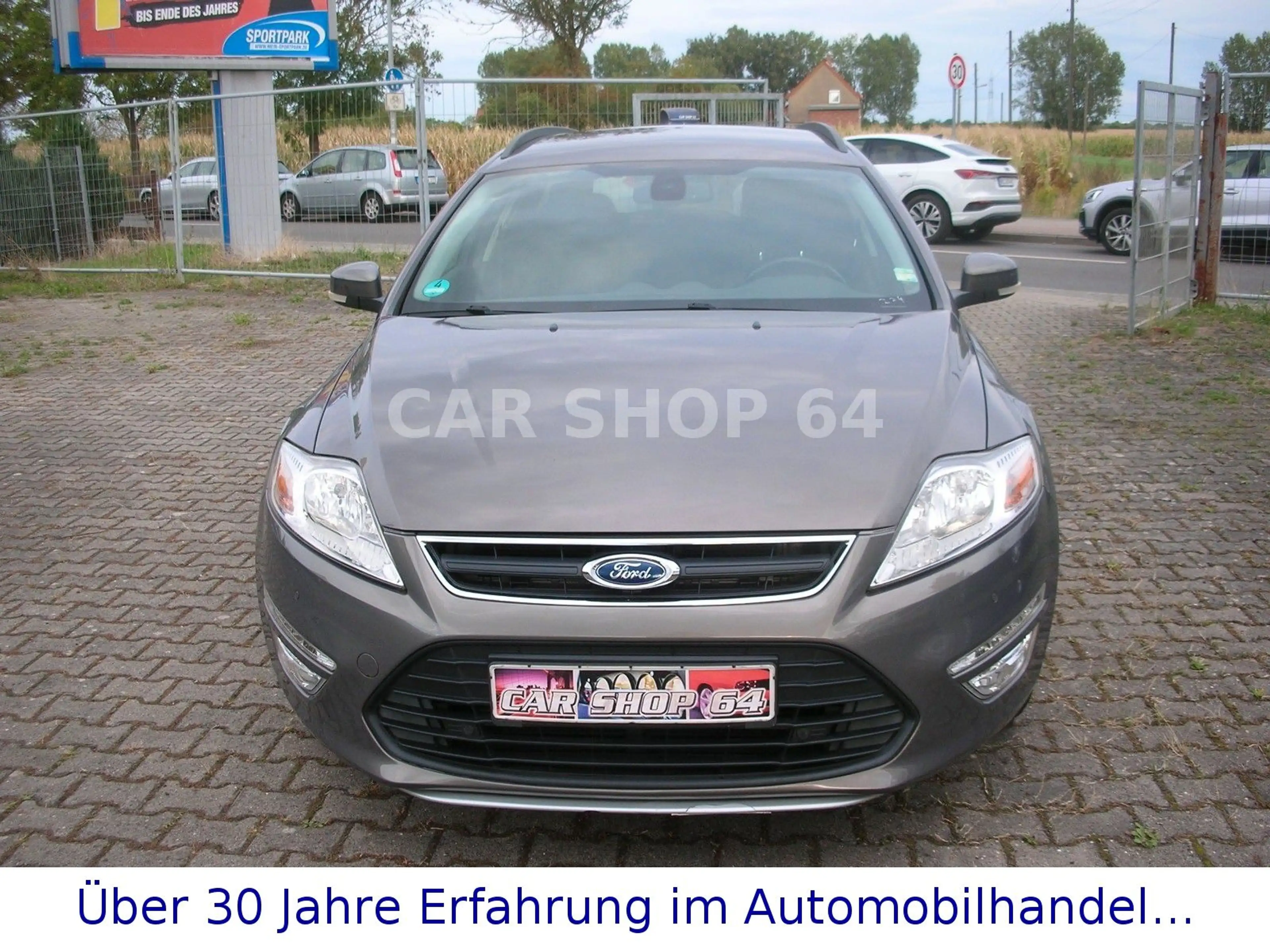 Ford Mondeo Turnier Champions Edition-NAVI/SHZ/FSH! — photo 2