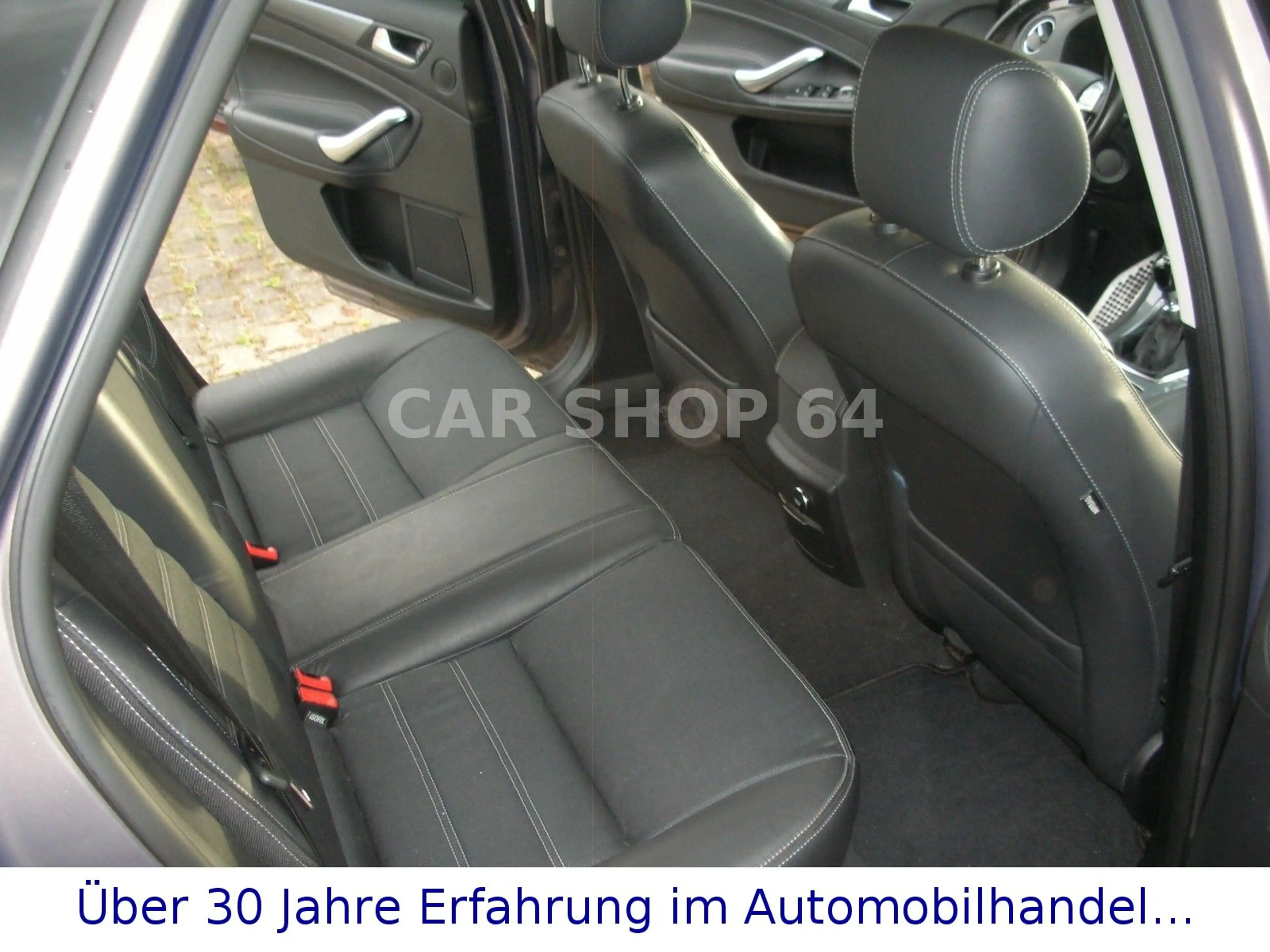 Ford Mondeo Turnier Champions Edition-NAVI/SHZ/FSH! — photo 13