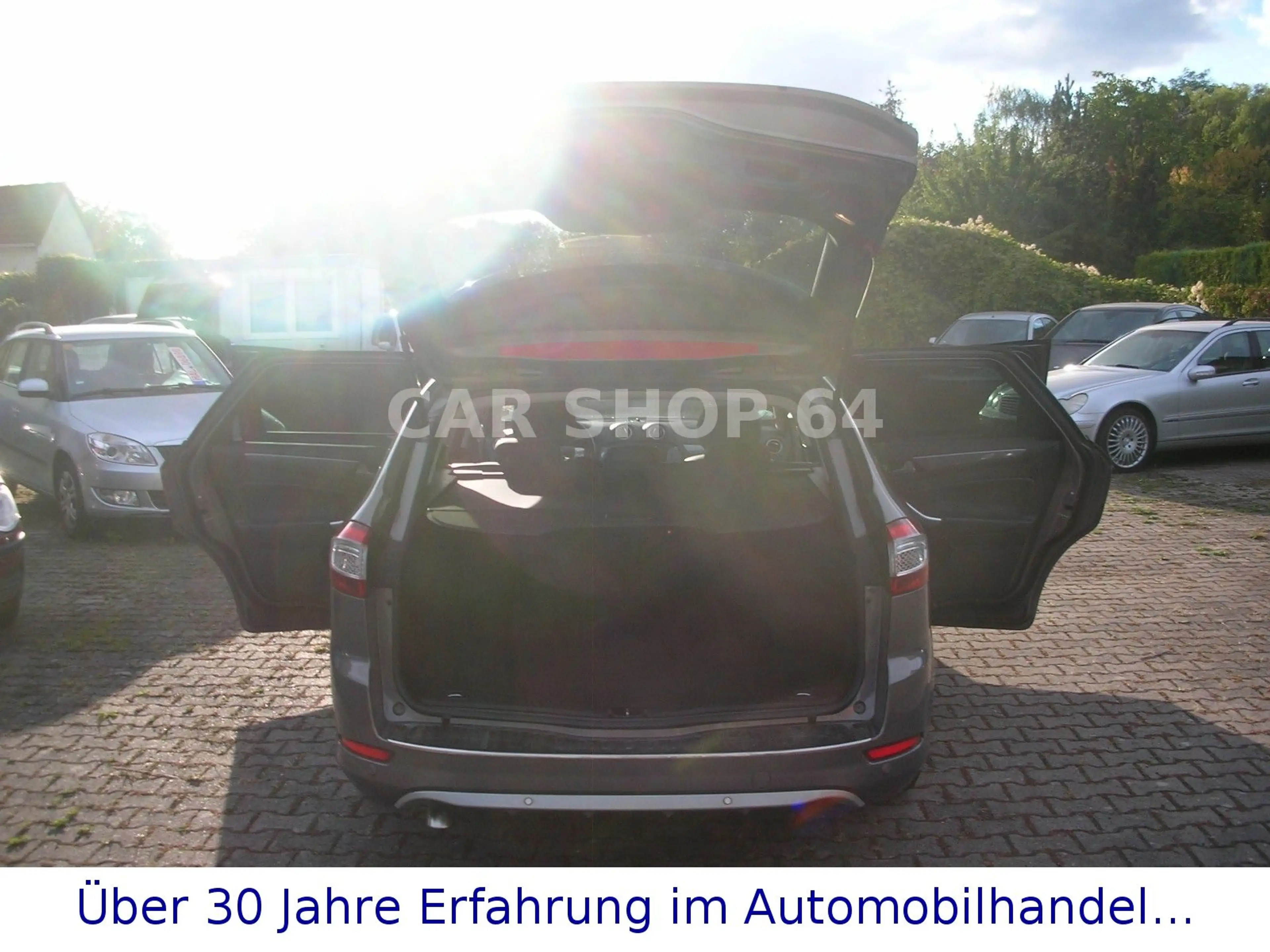 Ford Mondeo Turnier Champions Edition-NAVI/SHZ/FSH! — photo 7