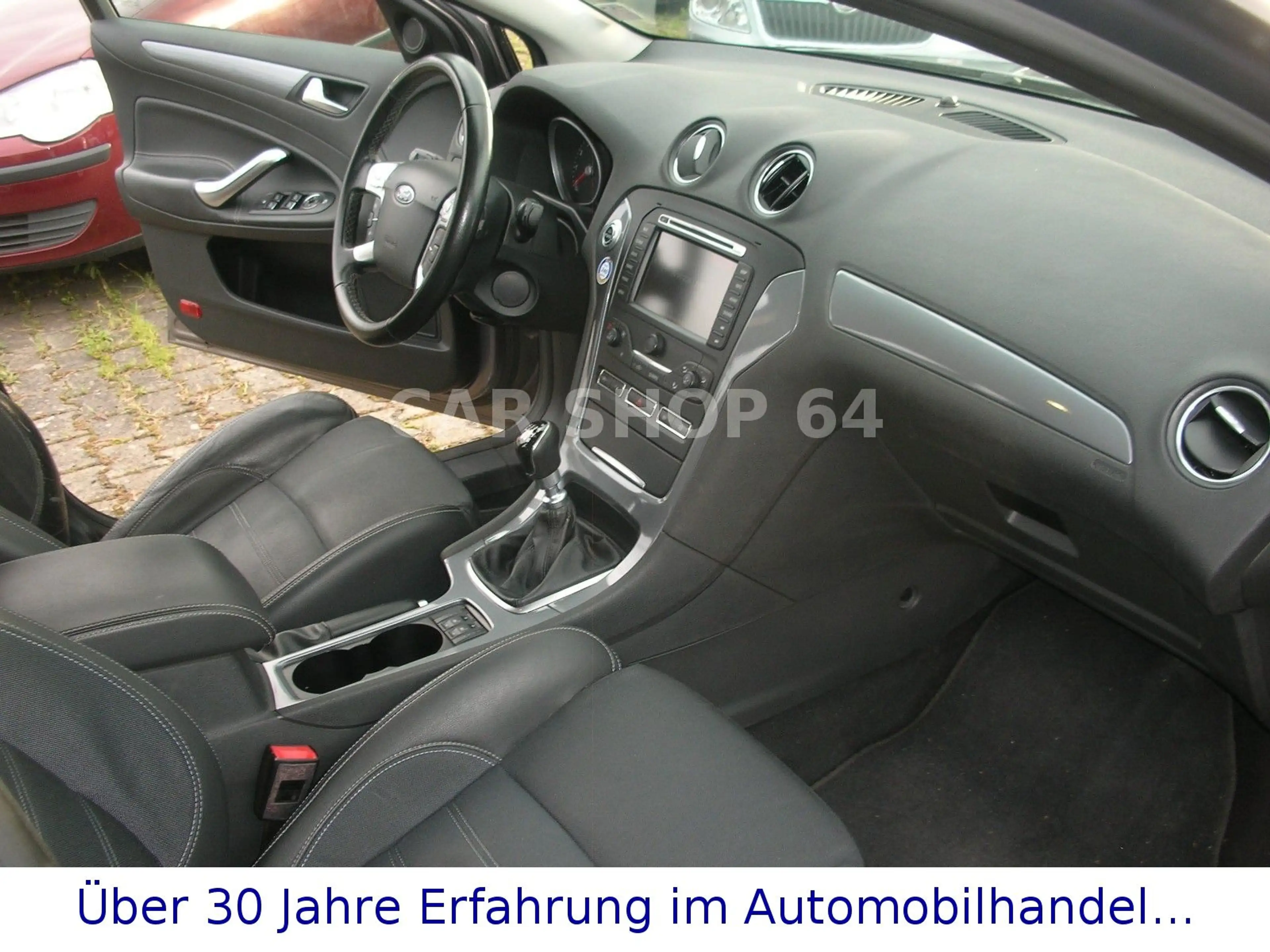 Ford Mondeo Turnier Champions Edition-NAVI/SHZ/FSH! — photo 11