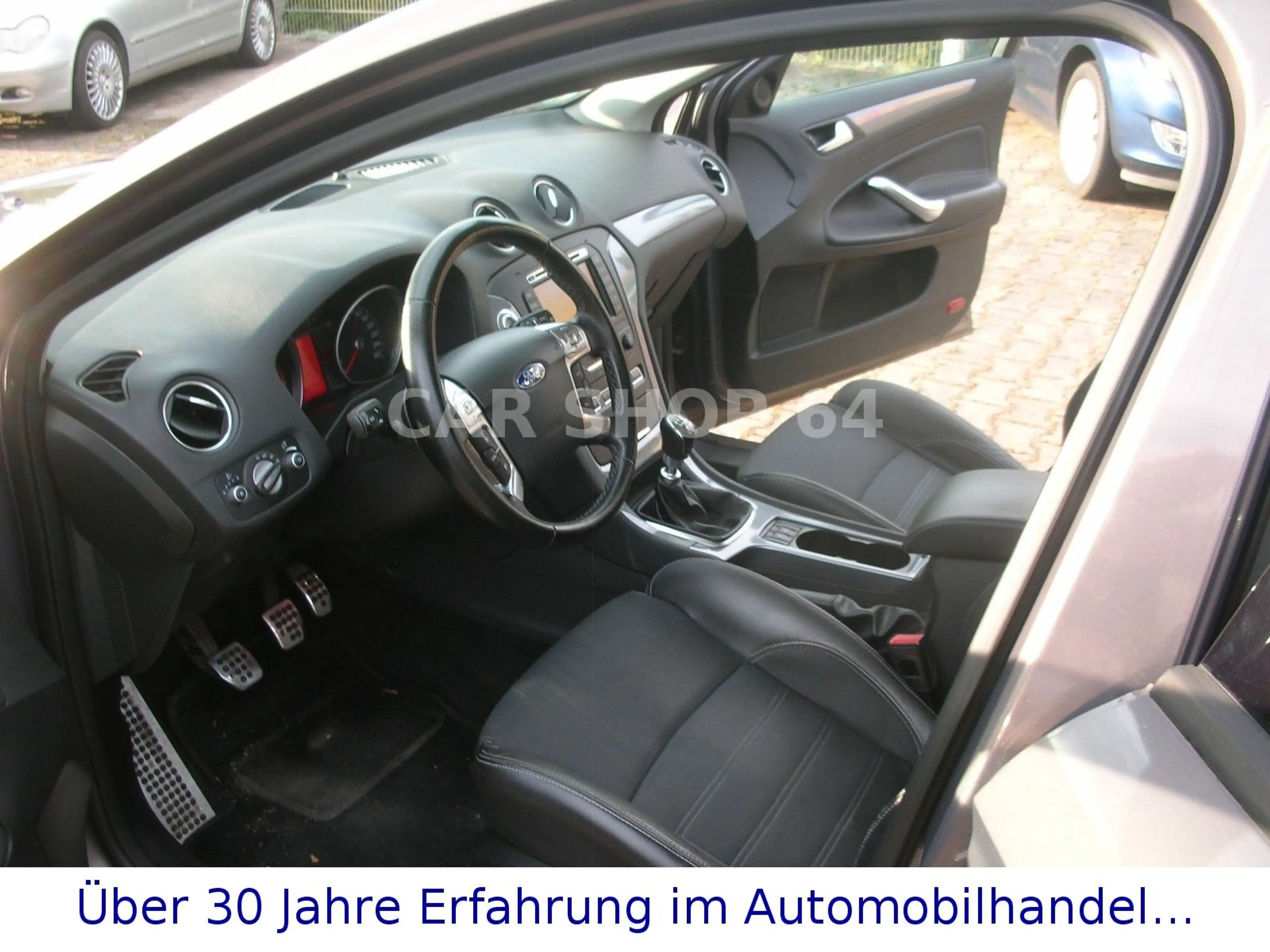 Ford Mondeo Turnier Champions Edition-NAVI/SHZ/FSH! — photo 10