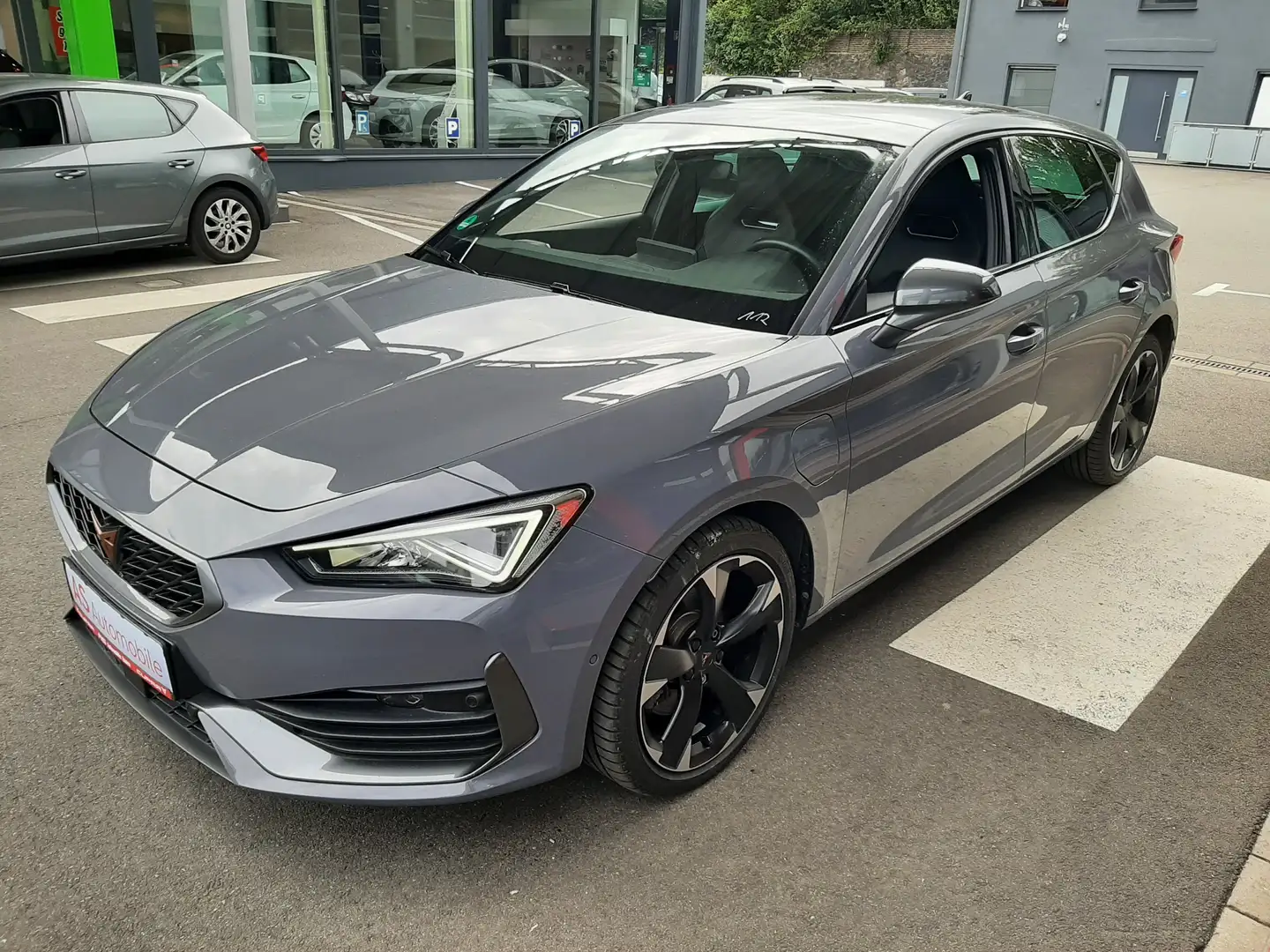 CUPRA Leon Basis e-Hybrid *Ihr Cupra Vertragshändler* Grau - 1