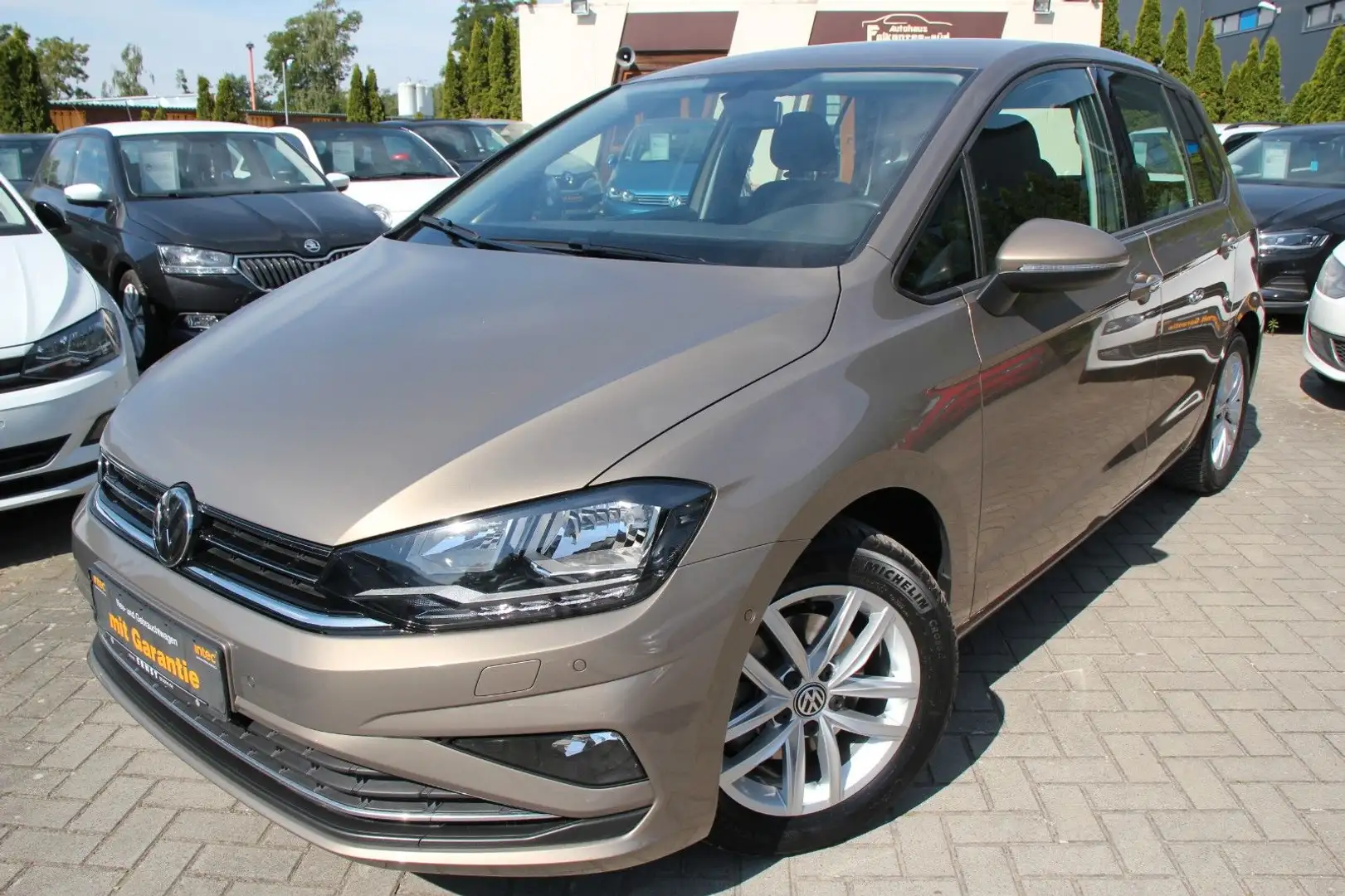 Volkswagen Golf Sportsvan VII 1,5 DSG Klima/Sitzhz/ACC/Alu Oro - 2