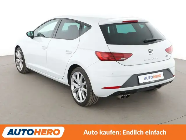 Seat Leon view 4