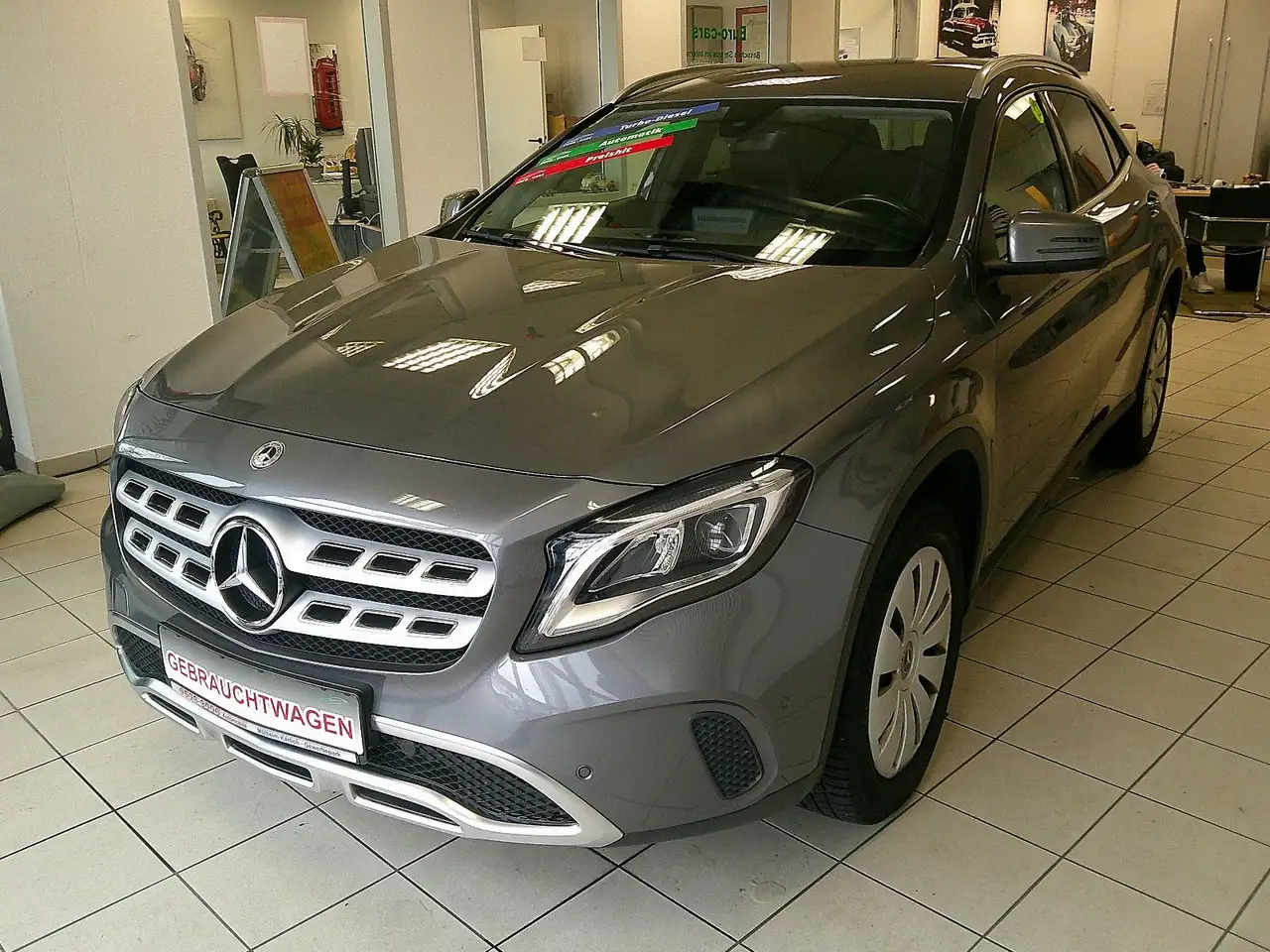 Mercedes-Benz GLA 220