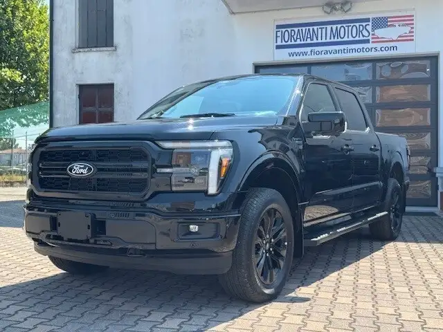 Ford F 150 5.0 V8 LARIAT BLACK APPEARANCE PKG