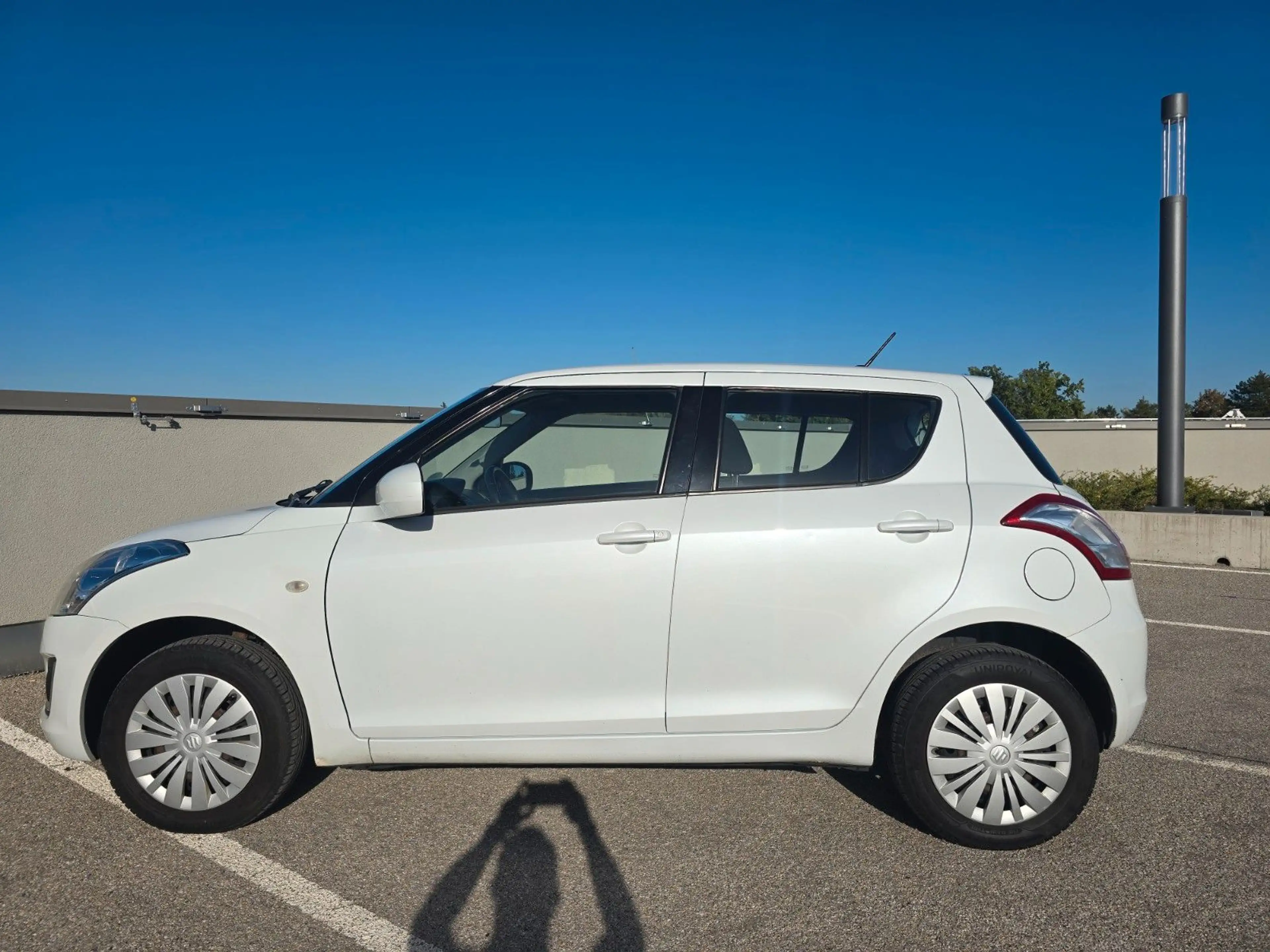 Suzuki Swift Club 4x4 *KLIMA*SHZ*TEMP*4EFH* — photo 5