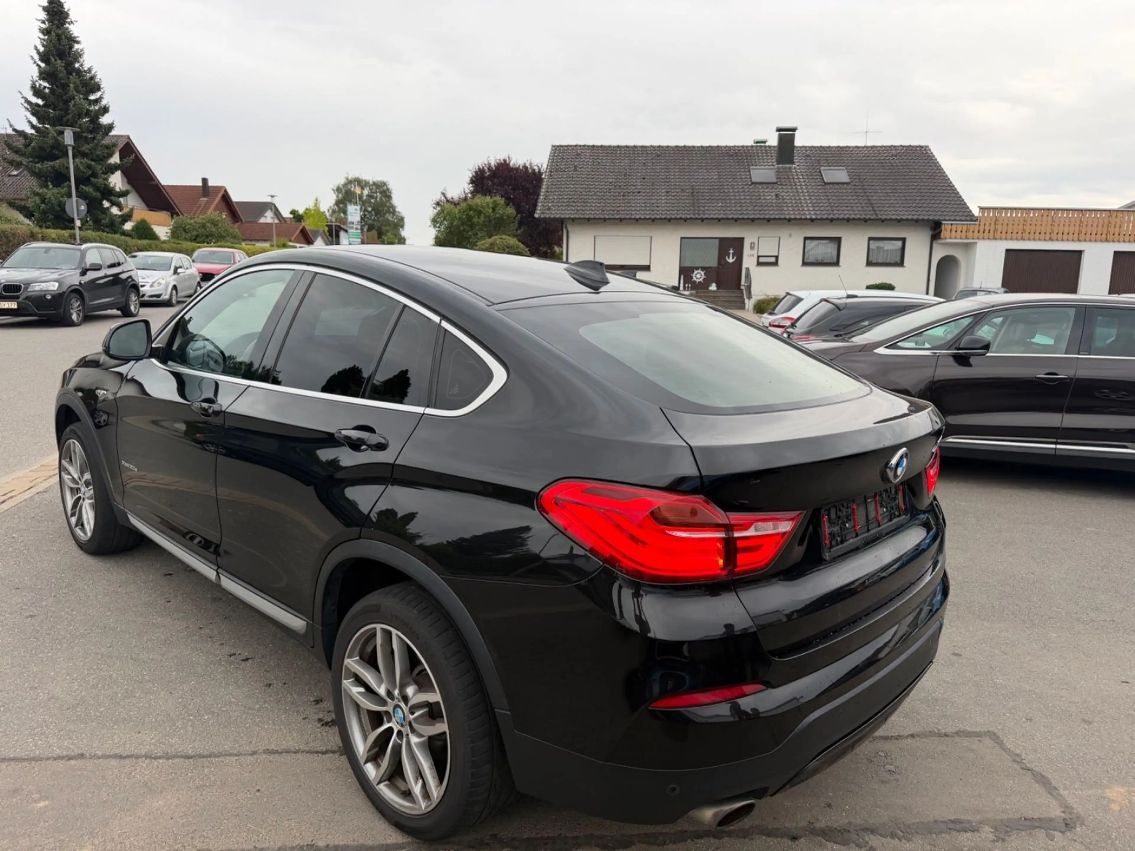 BMW X4 xDrive 20 d xLine*NEU*TÜV*Automatik* Kamera* — photo 6