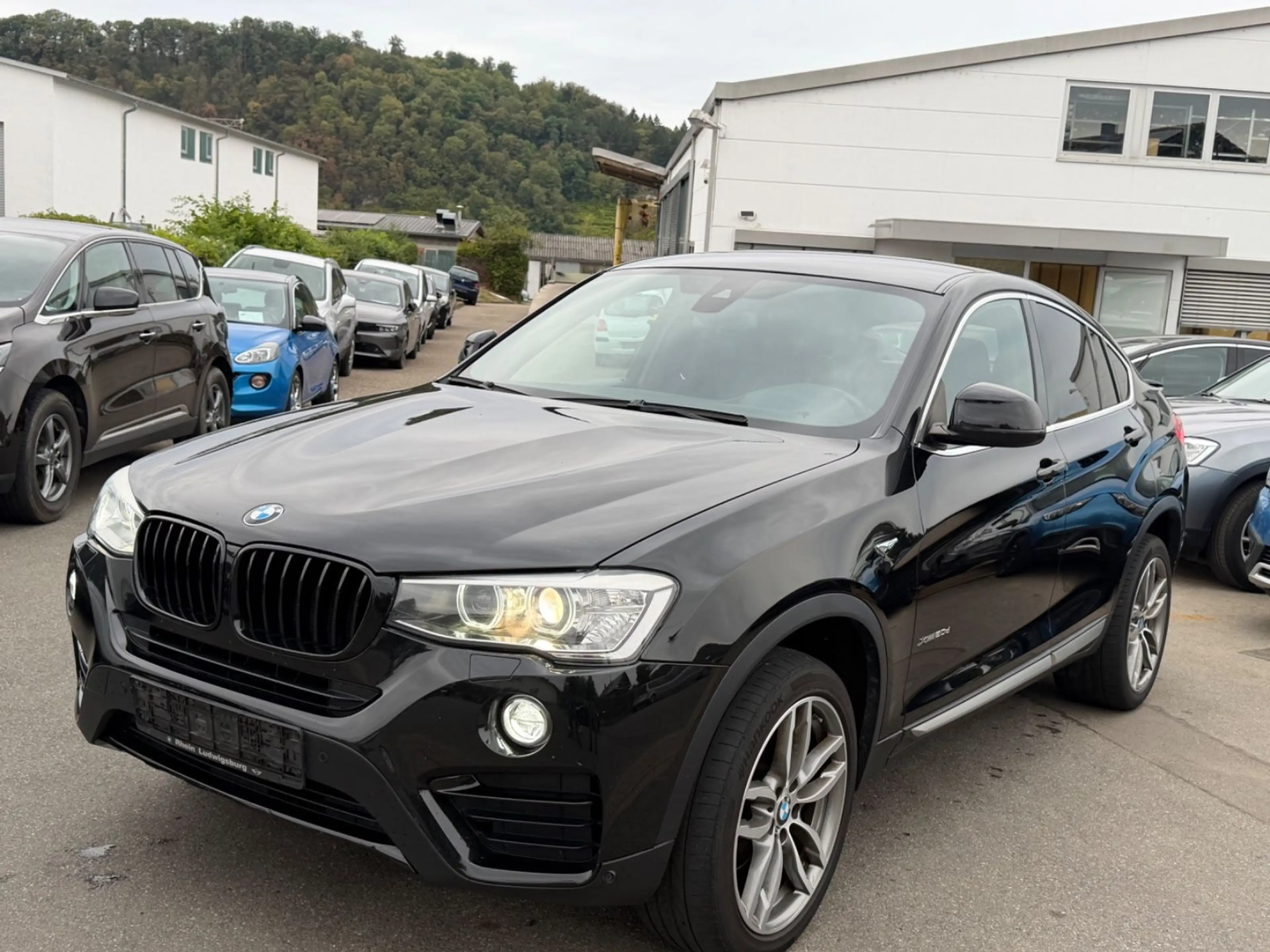BMW X4 xDrive 20 d xLine*NEU*TÜV*Automatik* Kamera* — photo 2