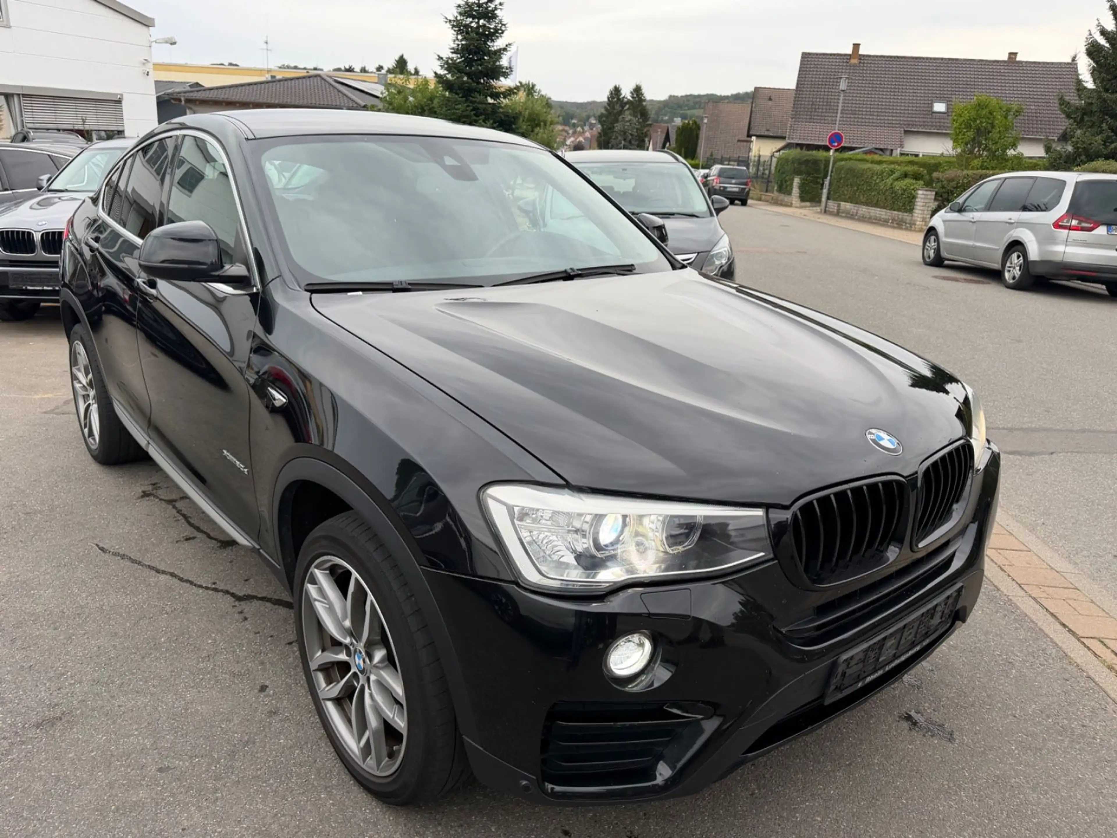BMW X4 xDrive 20 d xLine*NEU*TÜV*Automatik* Kamera* — photo 12