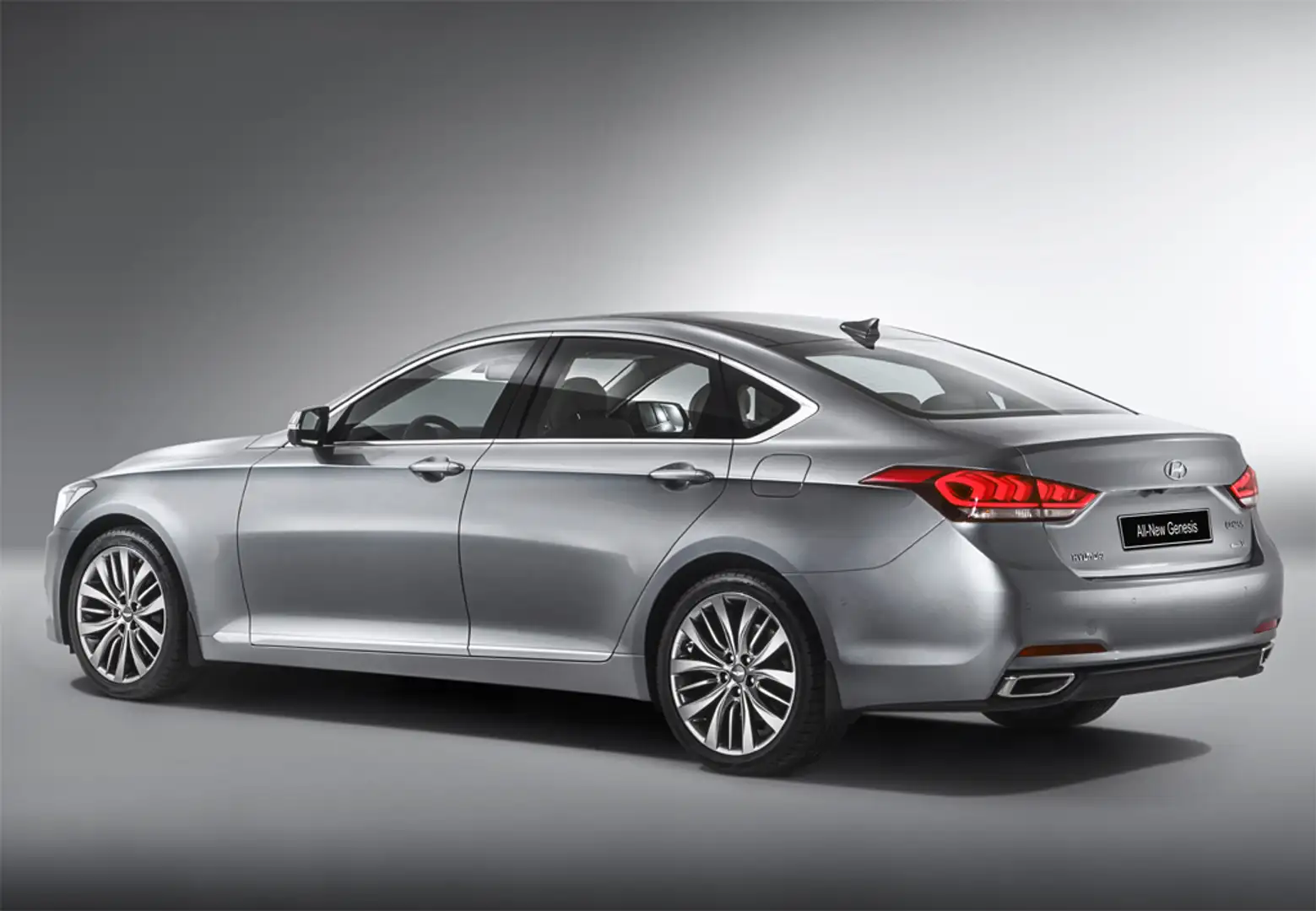 Hyundai Genesis 3.8 GDI V6 Aut. Gris - 2