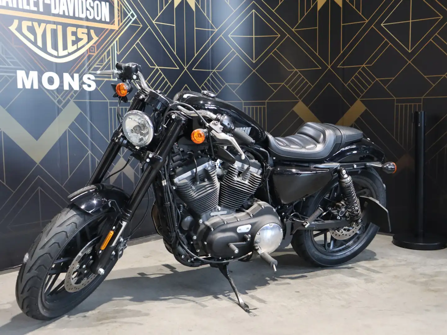 Harley-Davidson Roadster Sport/tour Noir - 1