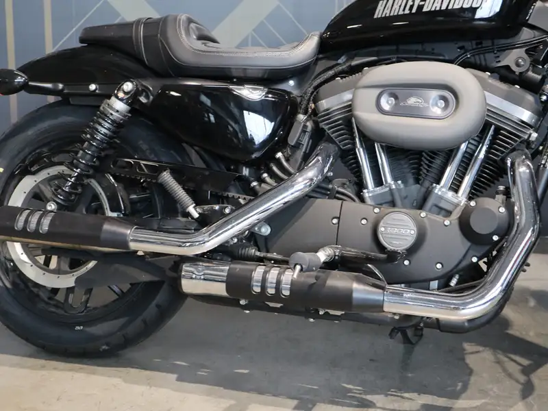 Harley-Davidson Roadster - foto 5