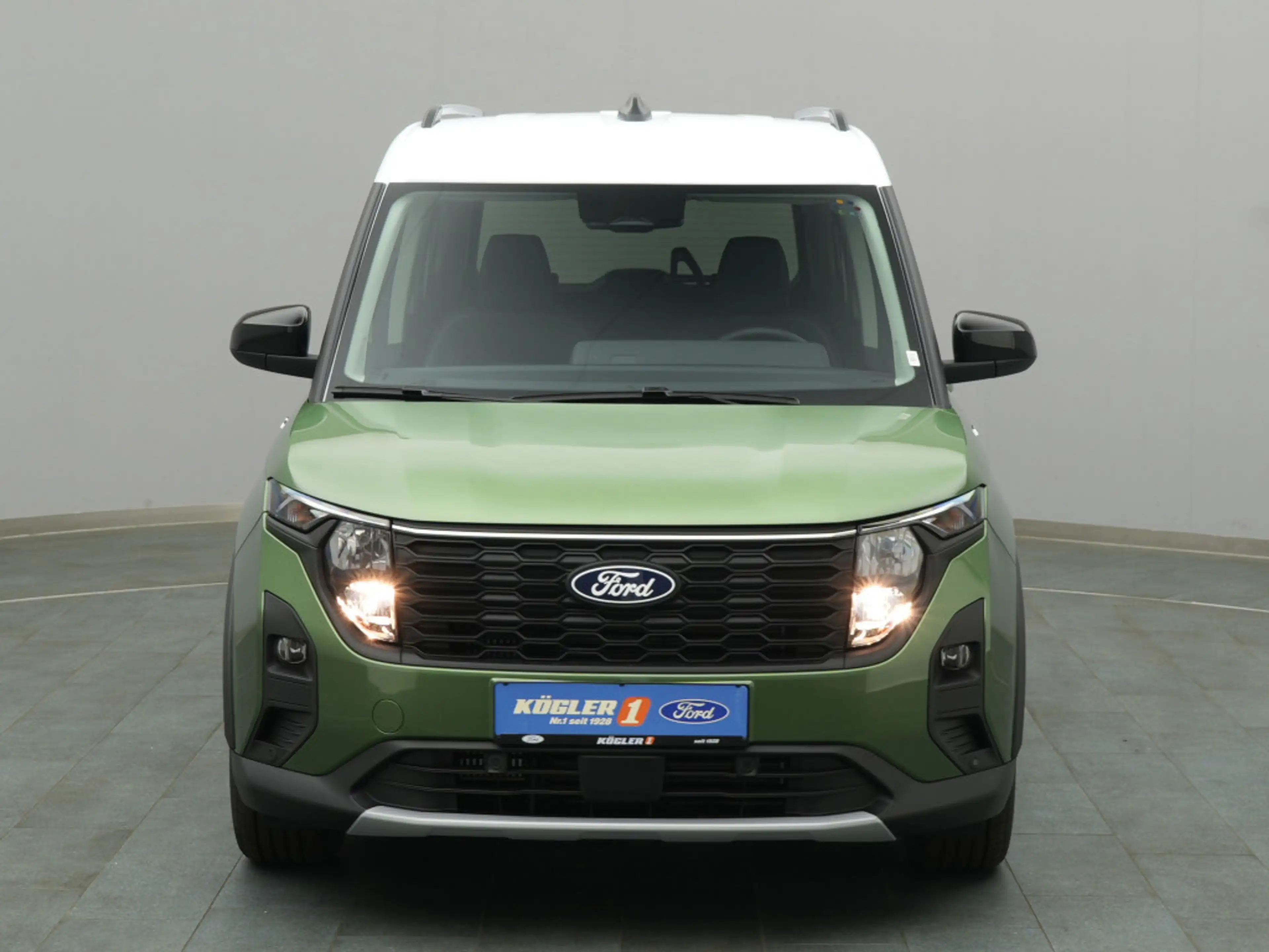 Ford Tourneo Courier Active 125PS Aut./Navi -15%* — photo 6