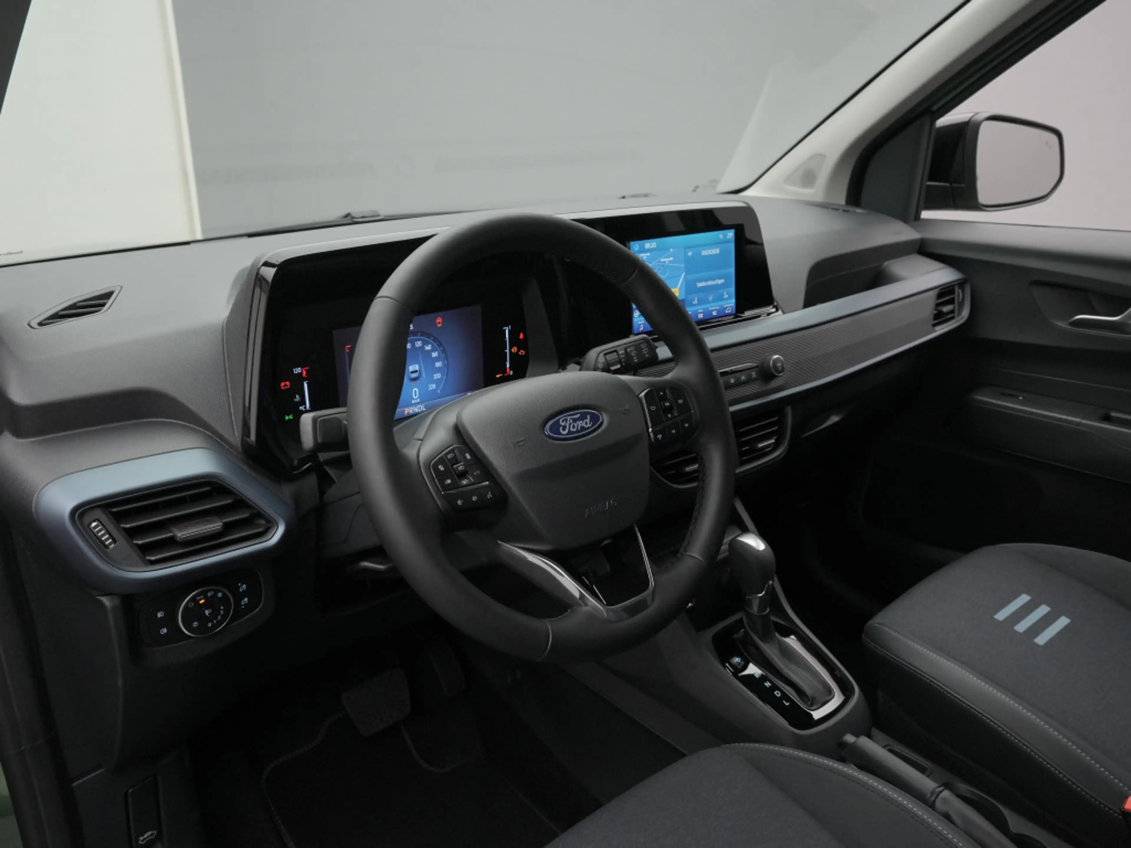 Ford Tourneo Courier Active 125PS Aut./Navi -15%* — photo 10