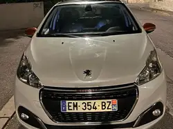 Peugeot 208 1.6 BlueHDi 100ch BVM5 Roland Garros