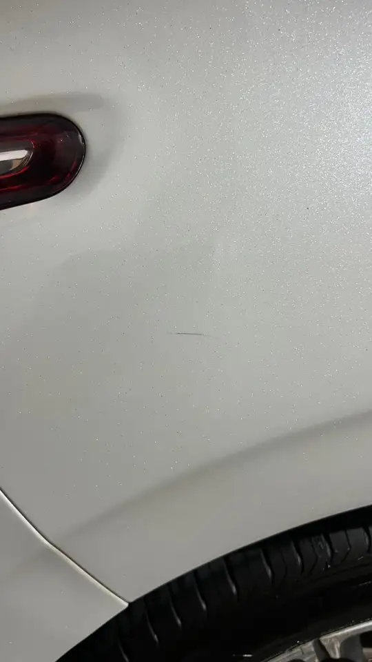 Peugeot 208 208 — photo 31