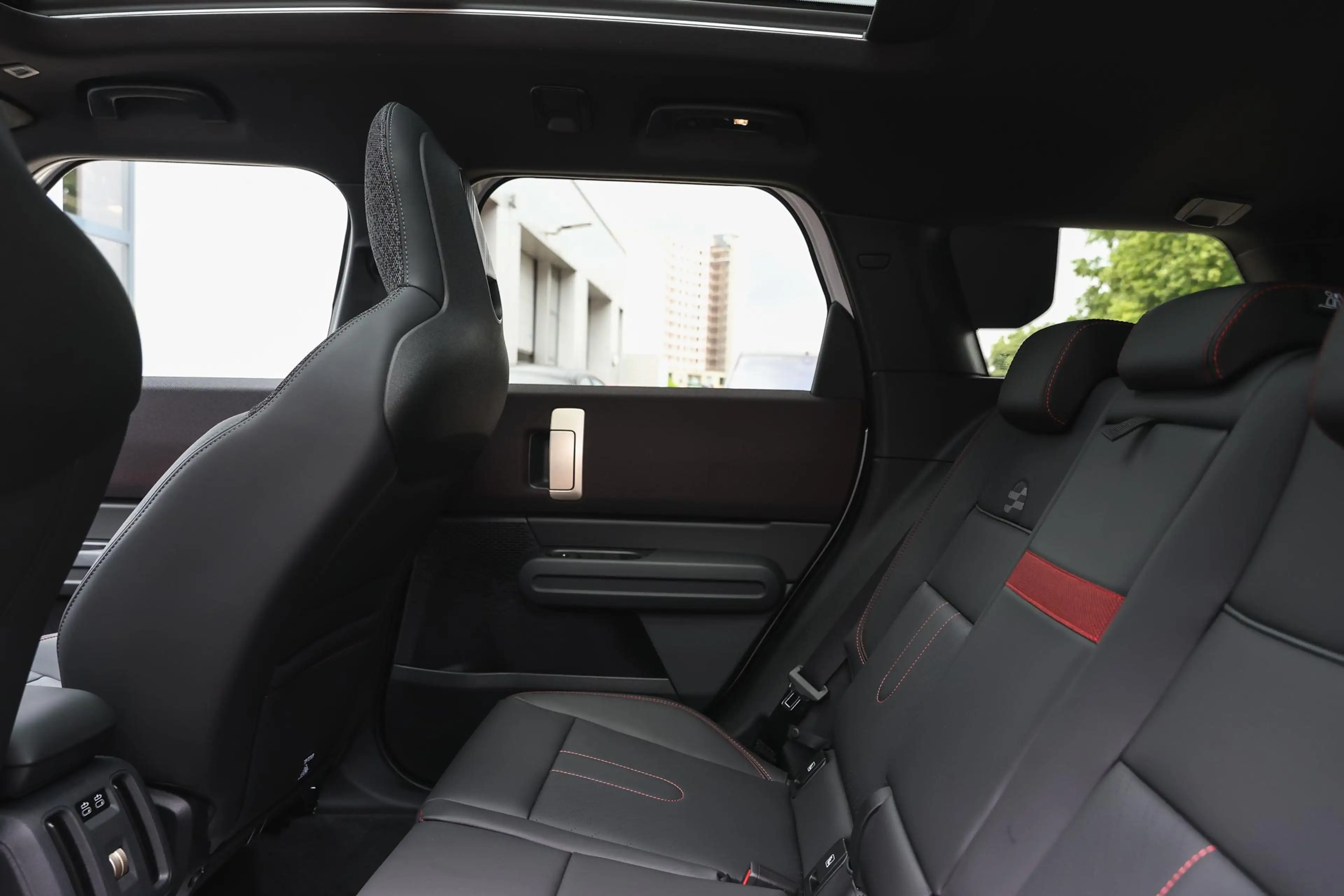 MINI Countryman C Automaat / JCW / Pakket L / 20" John Cooper Works — photo 11