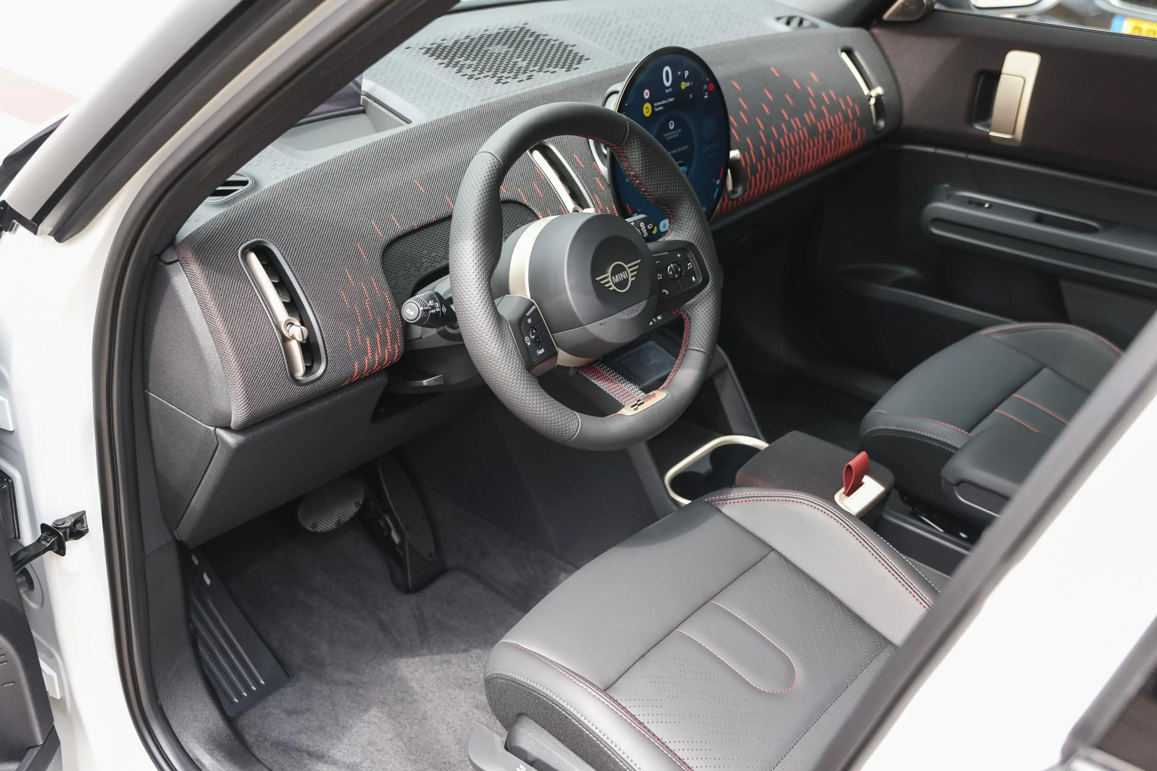 MINI Countryman C Automaat / JCW / Pakket L / 20" John Cooper Works — photo 9