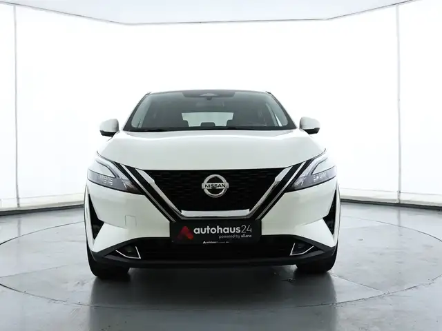Nissan Qashqai view 2